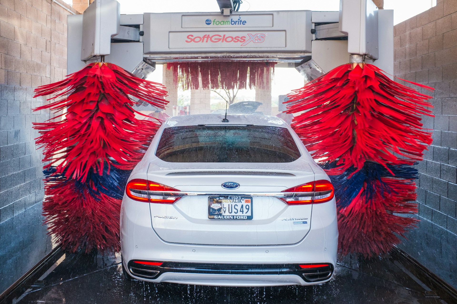 A car going through a car wash | Source: Unsplash