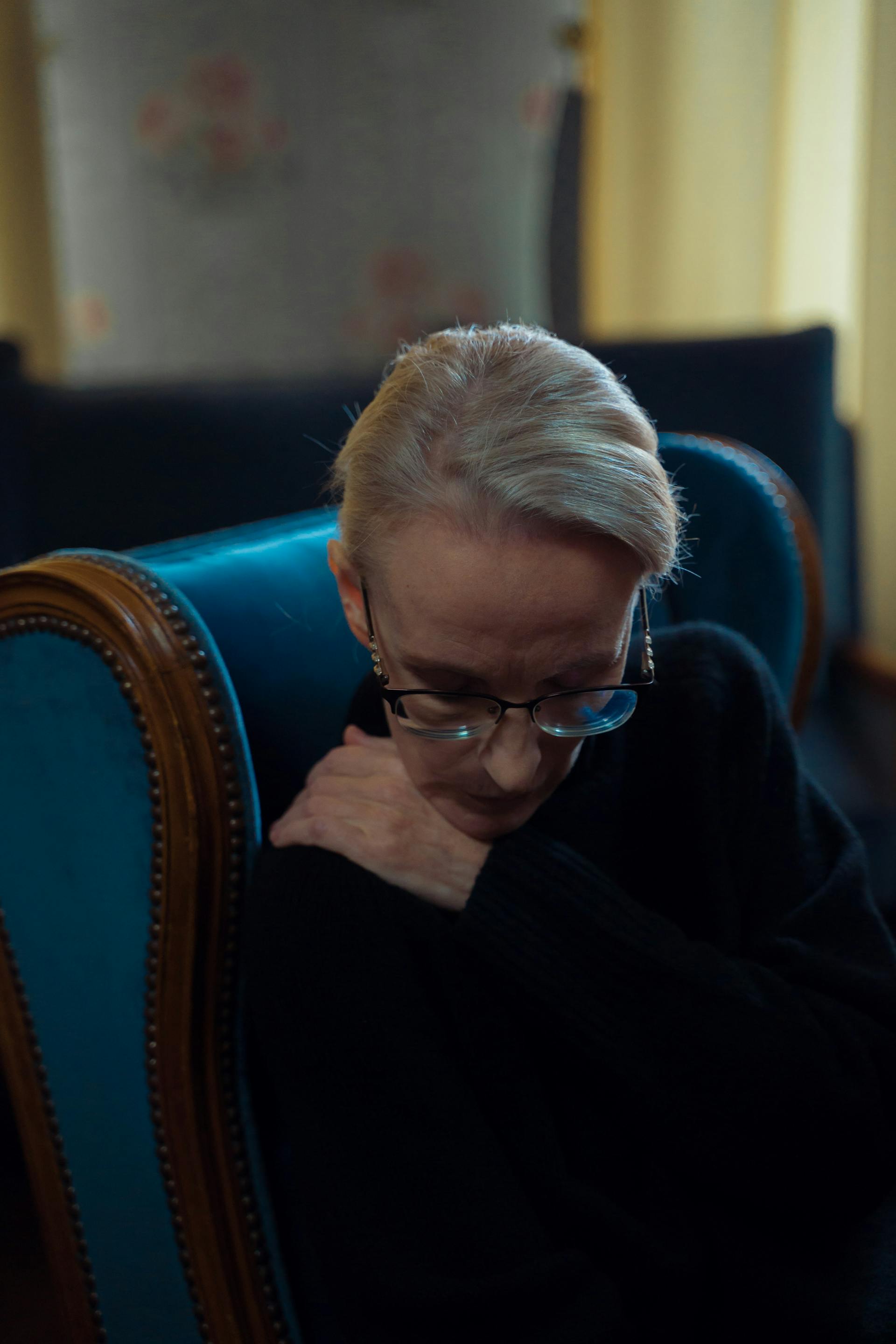 A thoughtful woman | Source: Pexels
