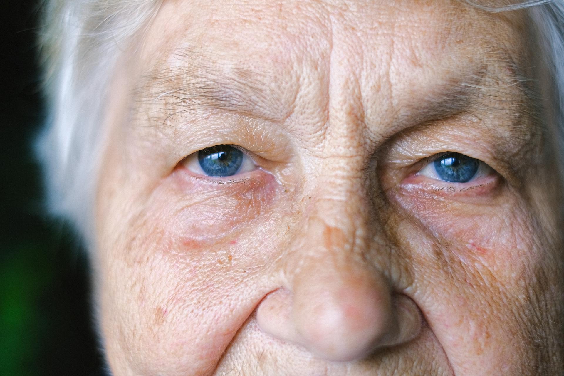 A close-up shot of an older woman's eyes | Source: Pexels