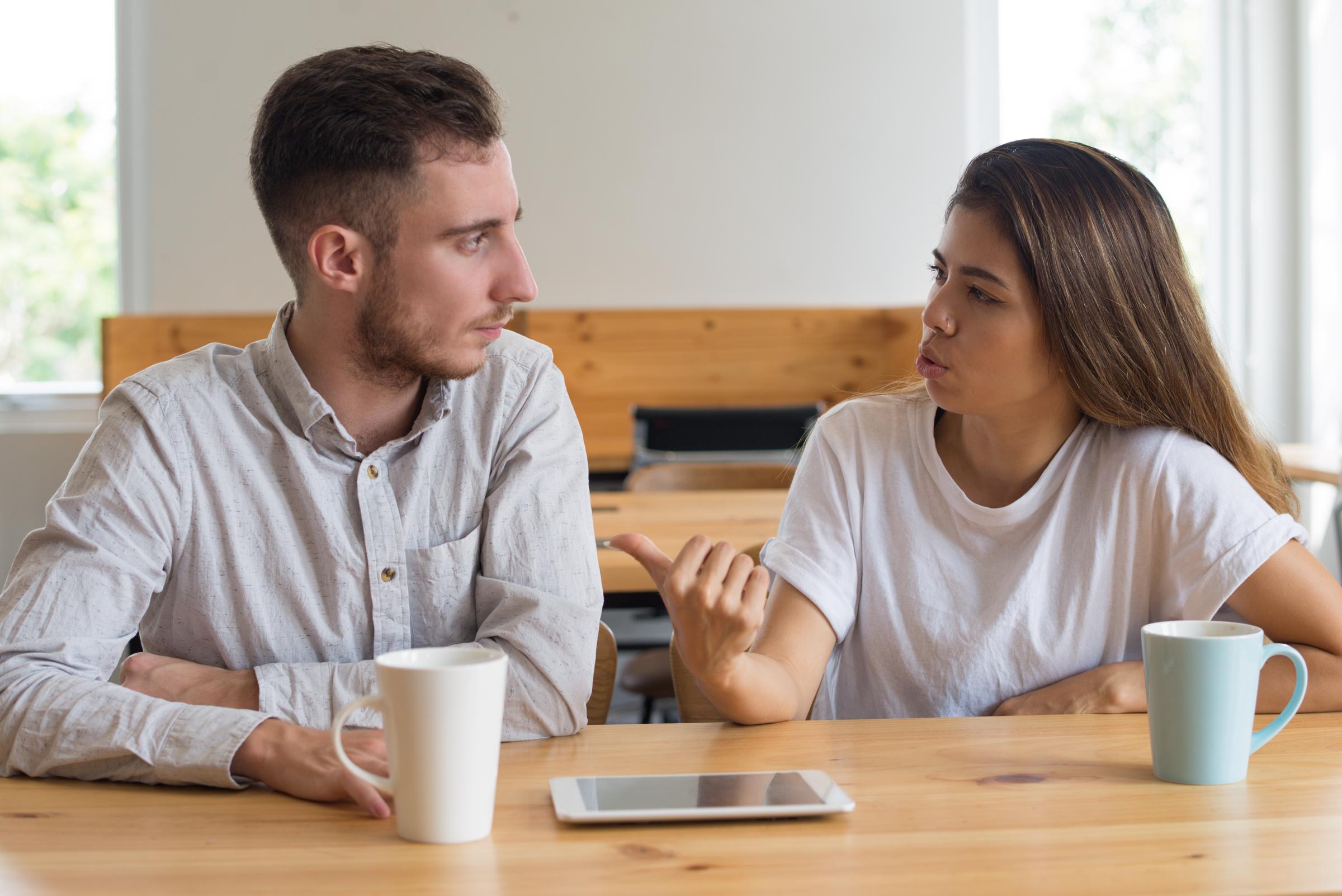 A couple having a serious talk | Source: Freepik