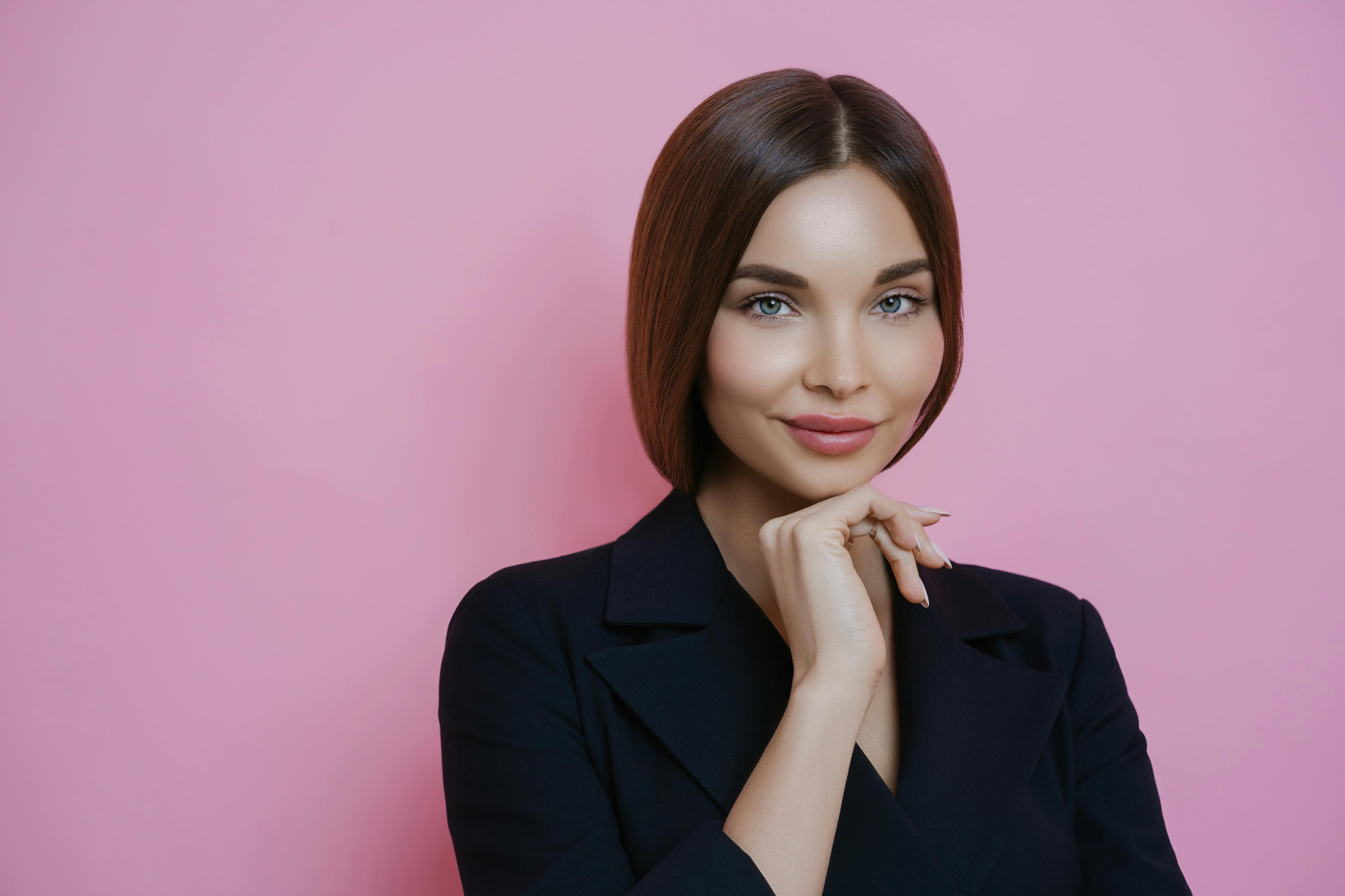 Woman smiling | Source: Pexels