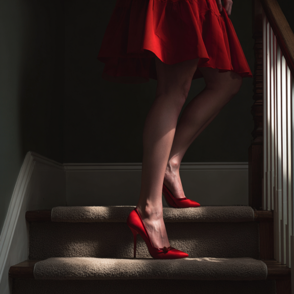 A woman walking away | Source: Midjourney