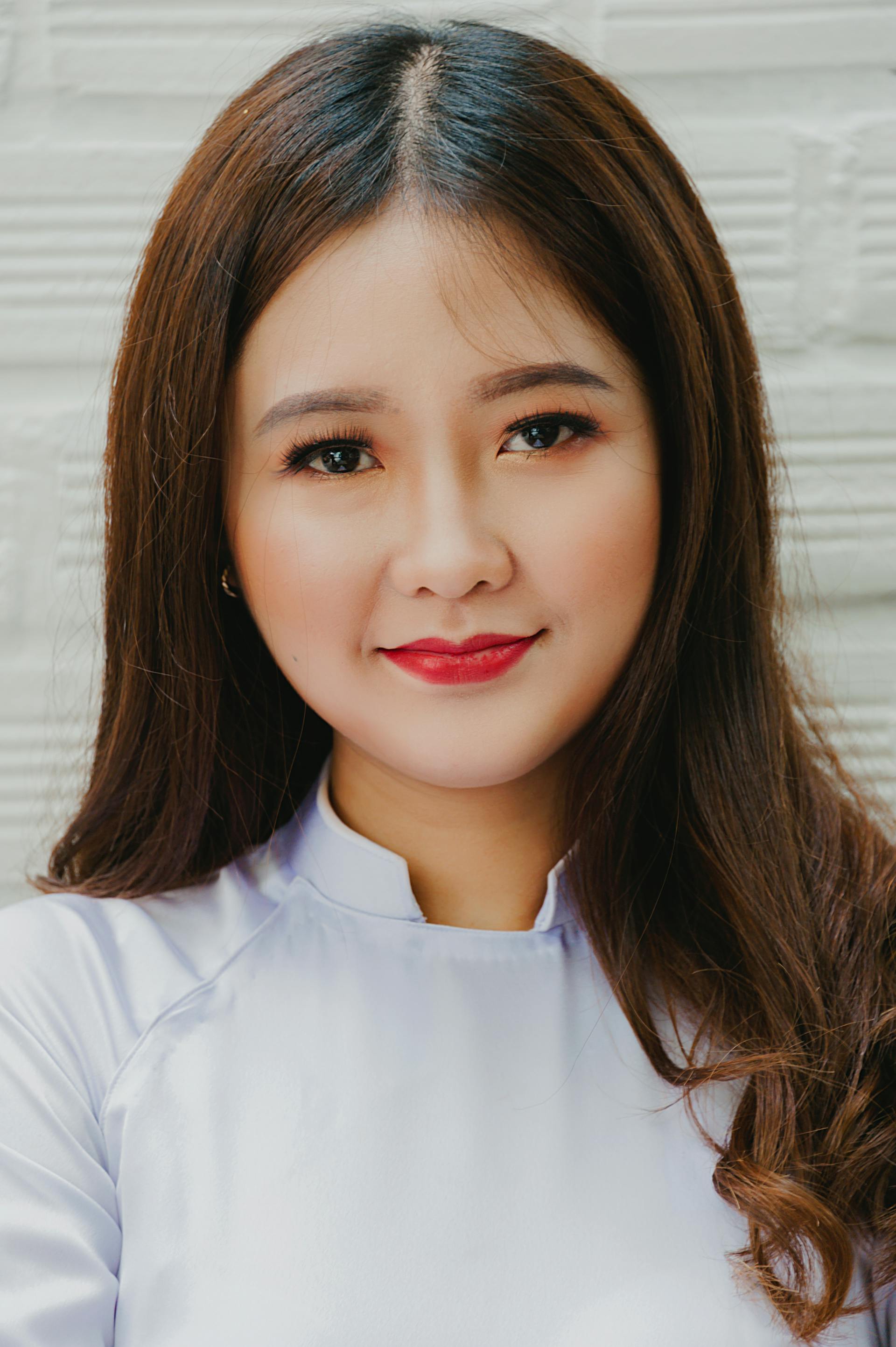 A smiling woman | Source: Pexels