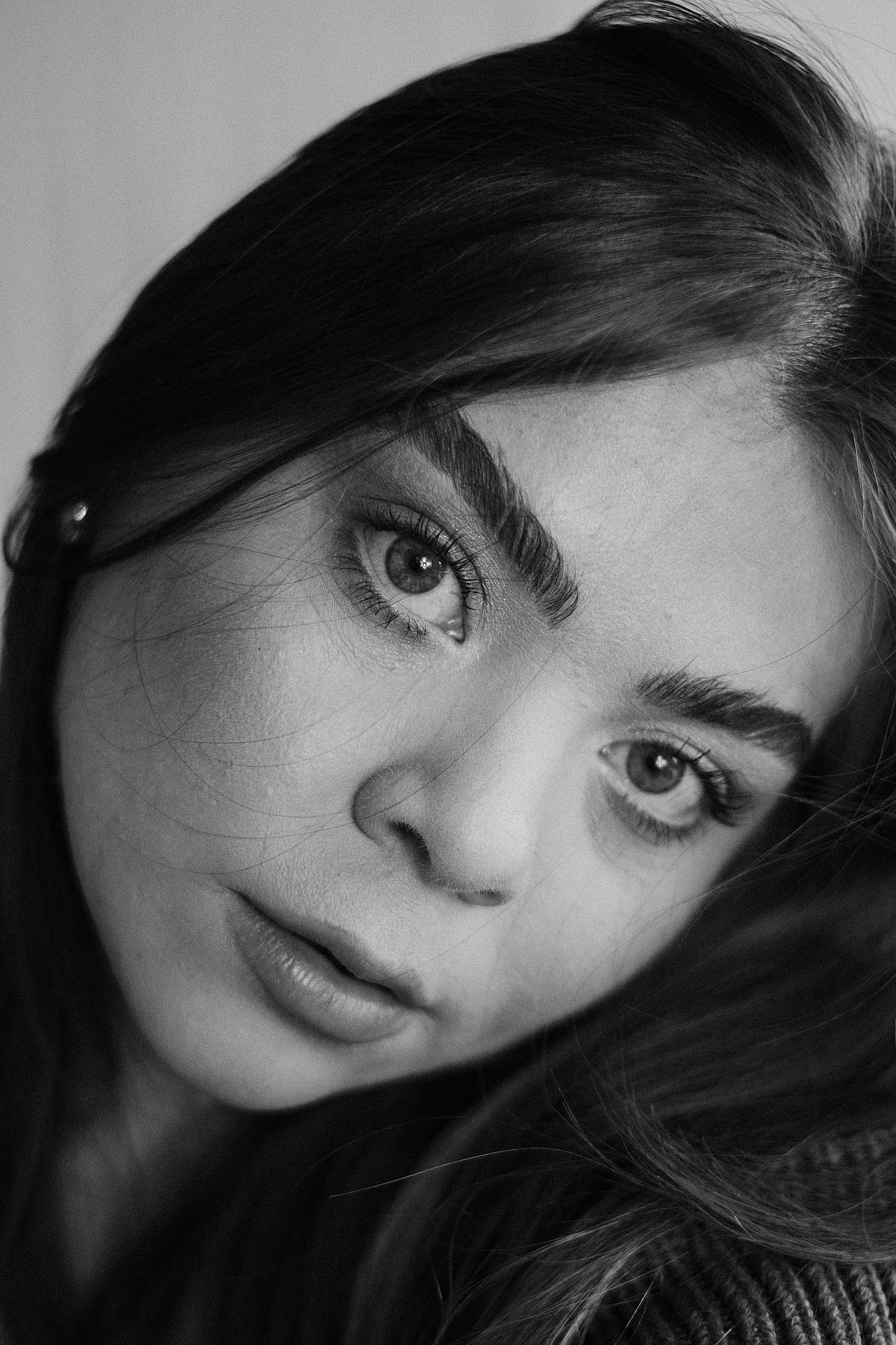 An incredulous woman | Source: Pexels