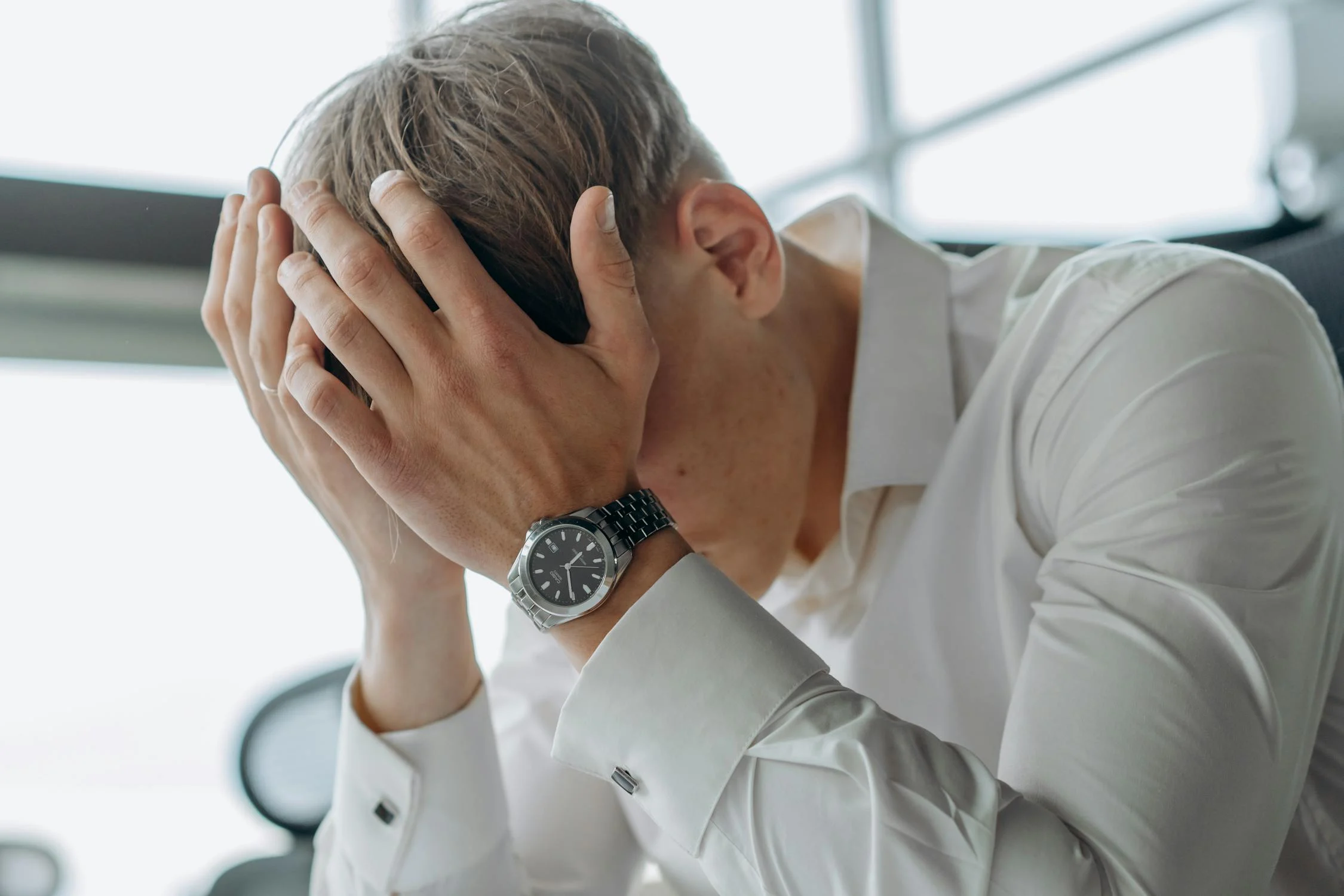 A tired man | Source: Pexels