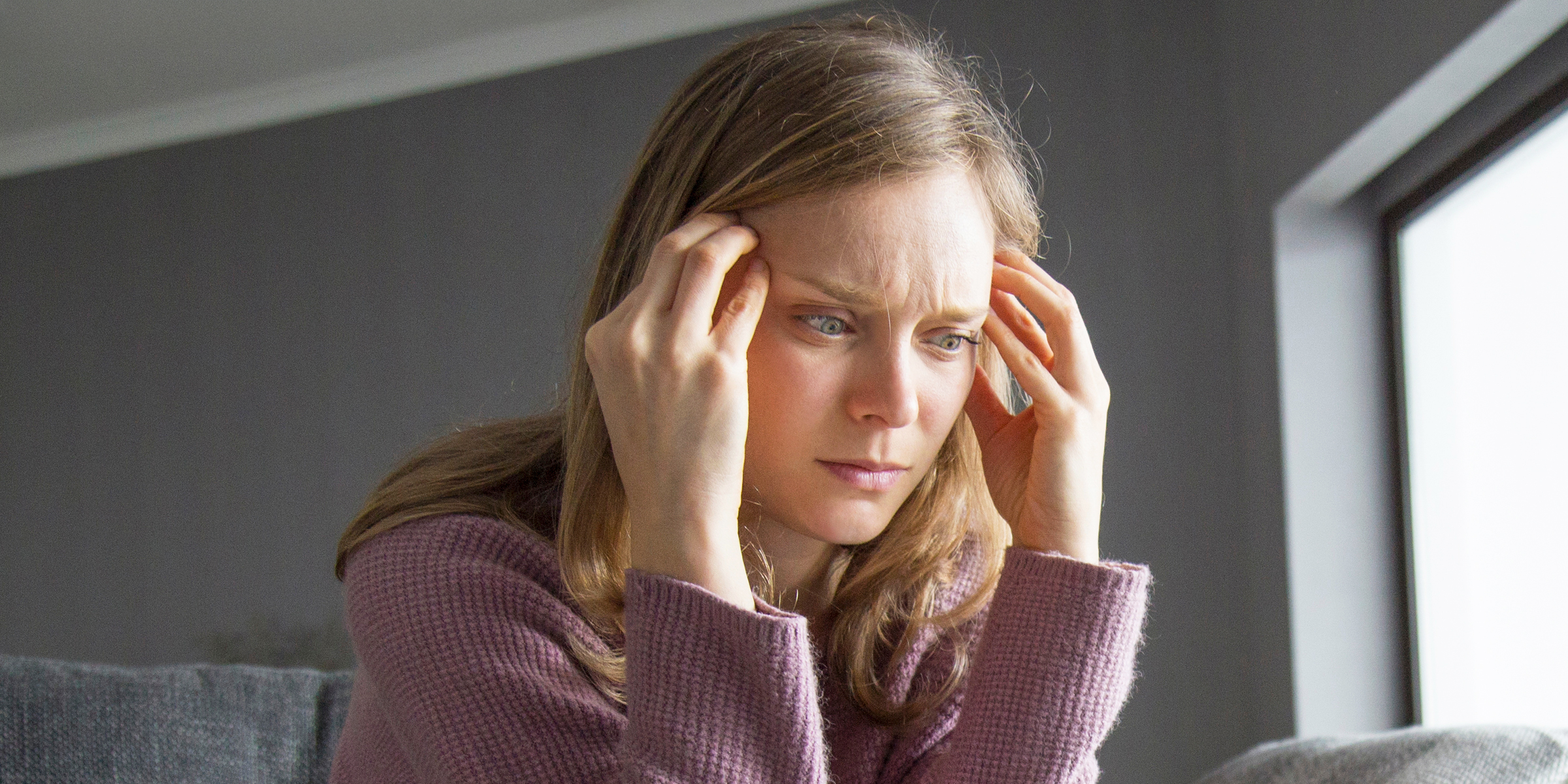 A distressed woman | Source: Shutterstock