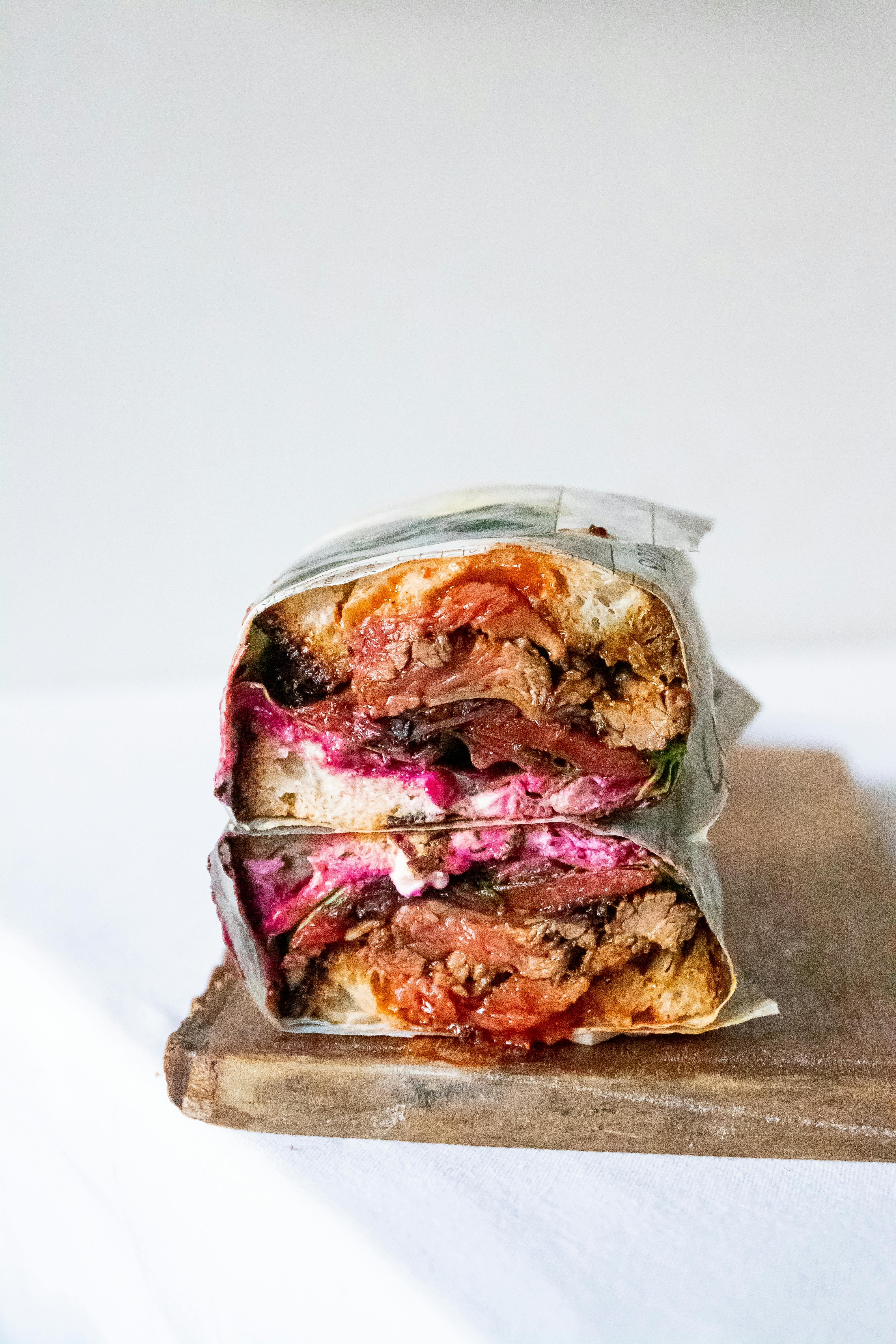 A wrapped sandwich | Source: Pexels
