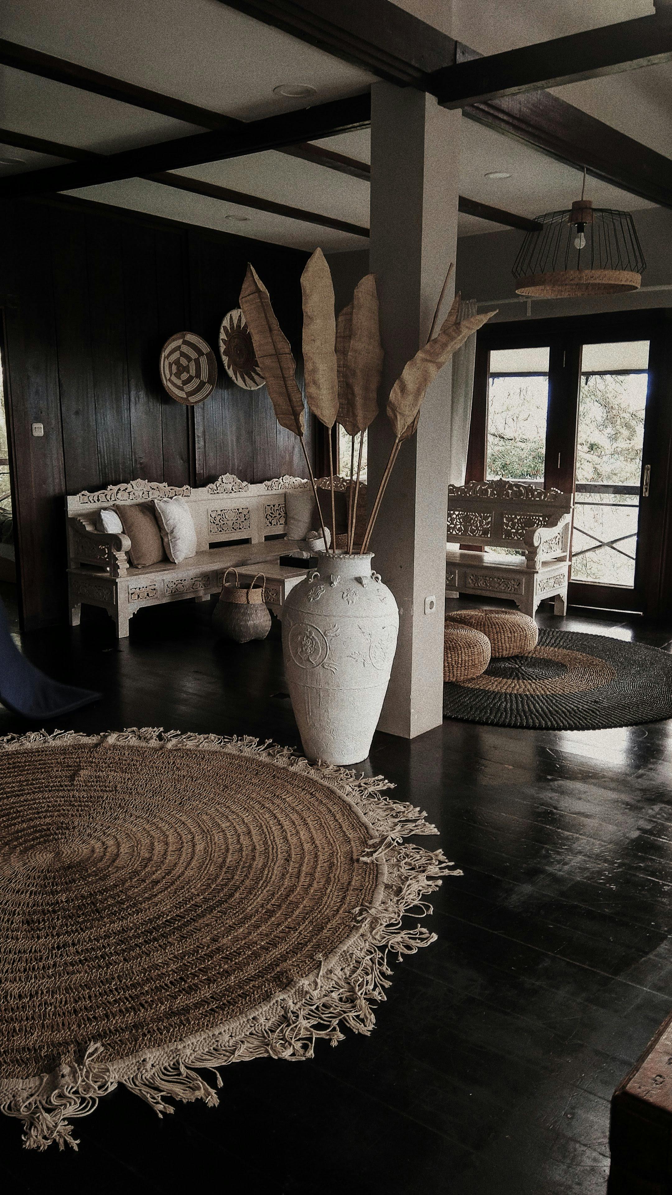 Rugs in a modern house | Source: Pexels