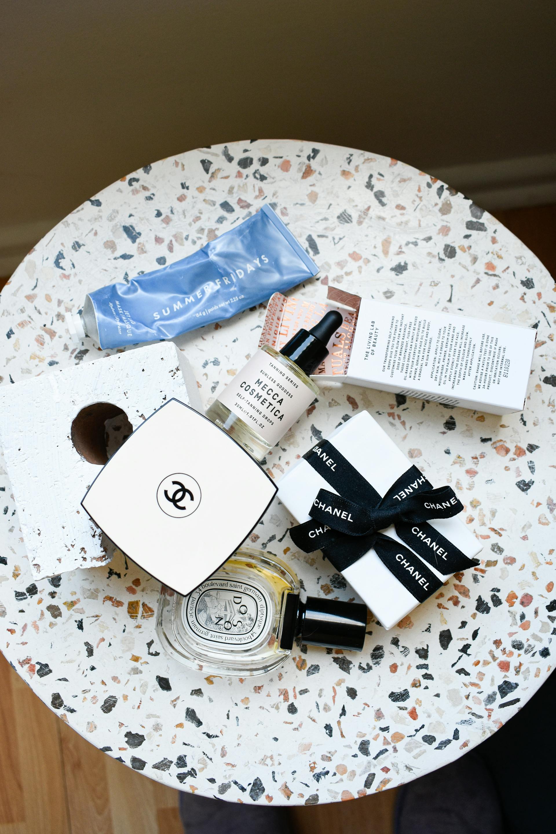 Makeup products on a table | Source: Pexels