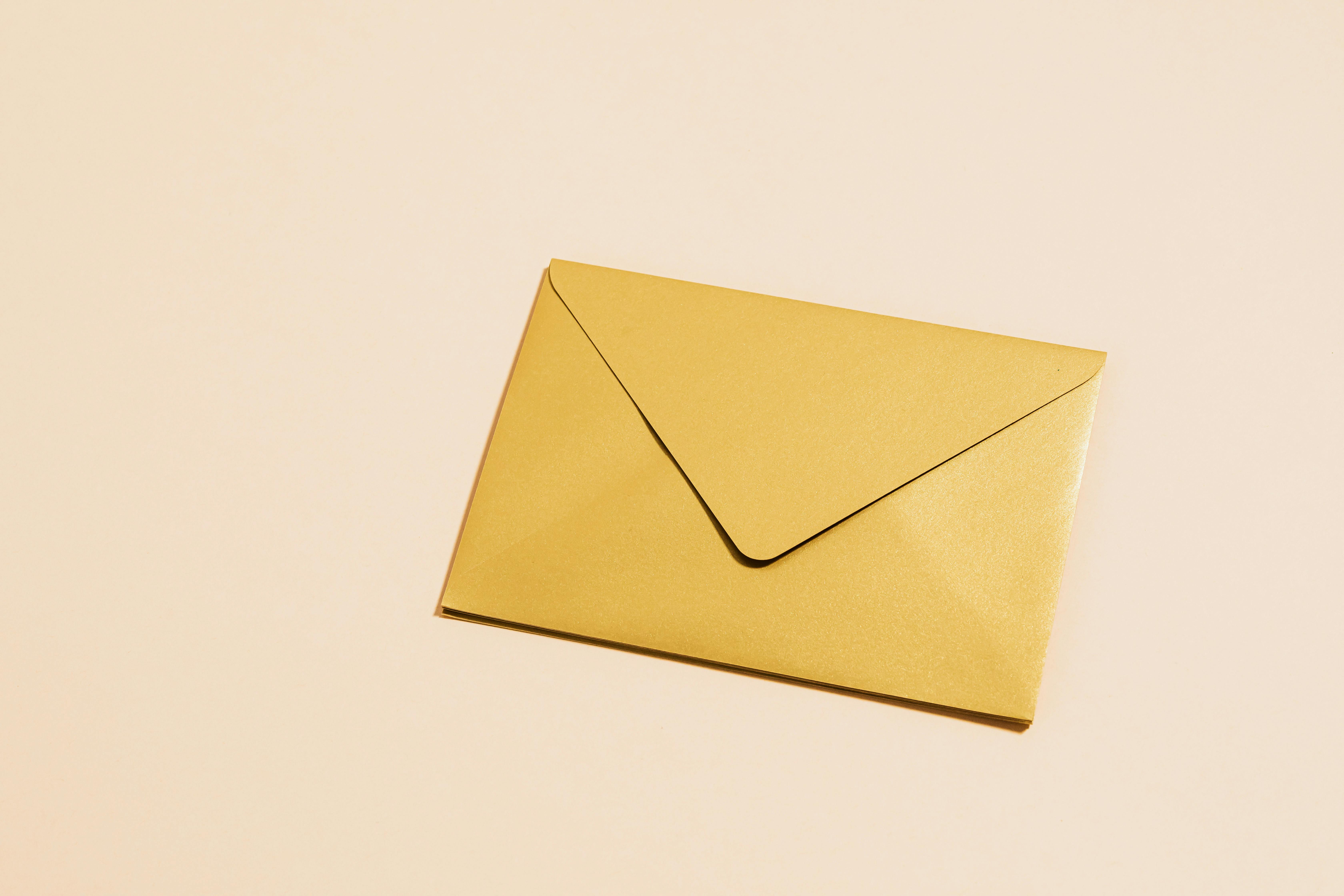 Closed envelope | Source: Pexels