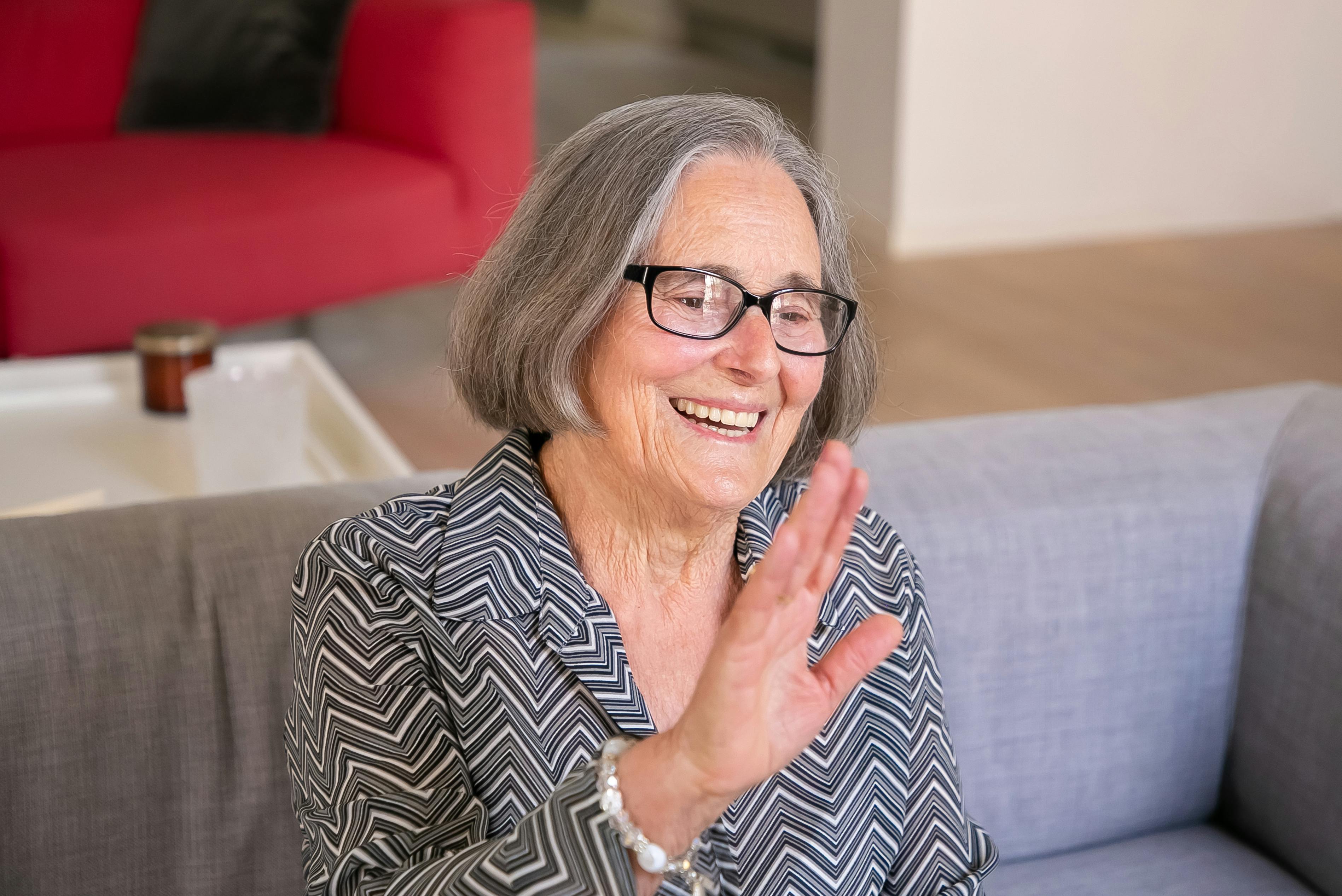 Senior woman smiling | Source: Pexels