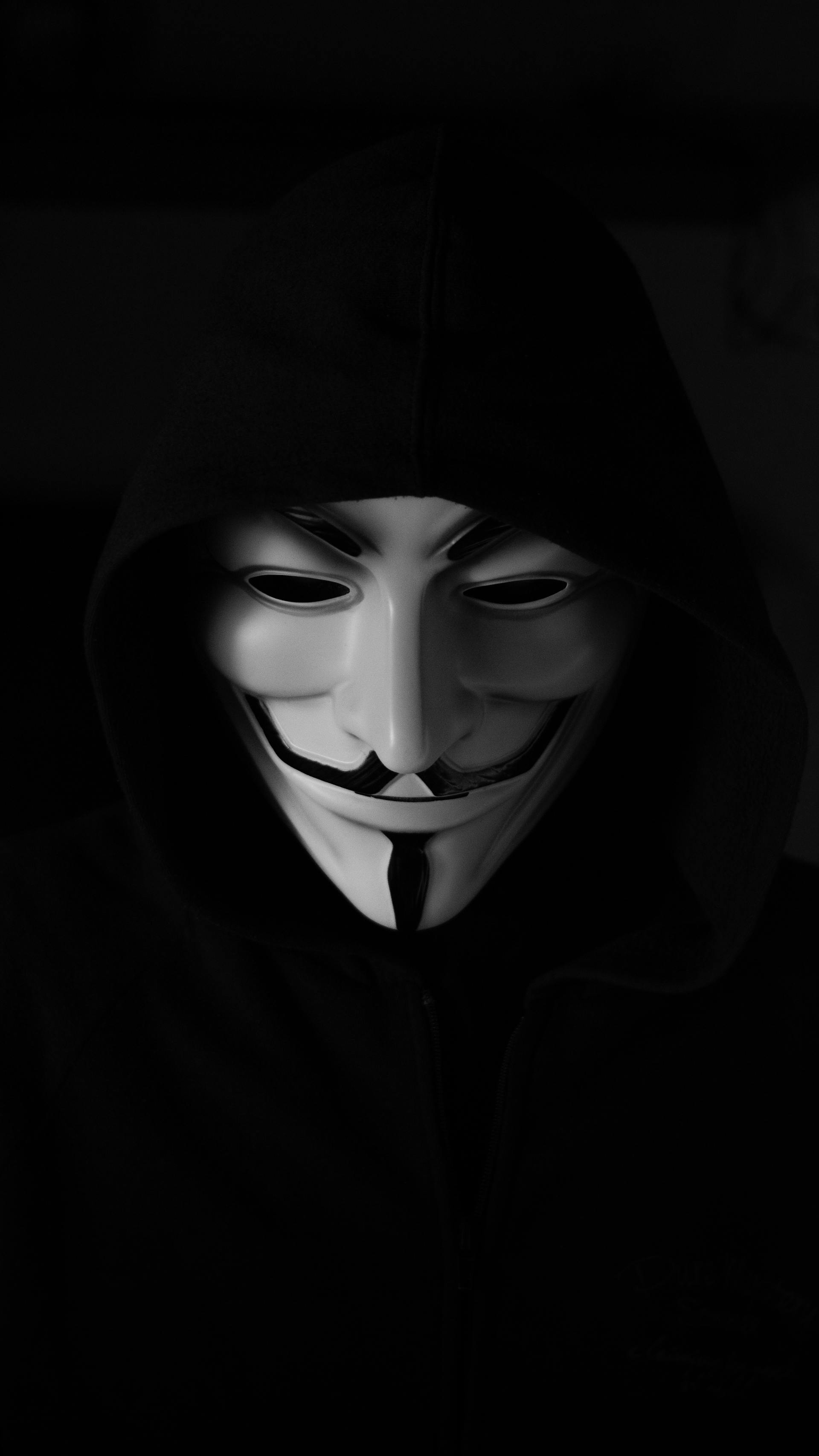 A person wearing a mask | Source: Pexels