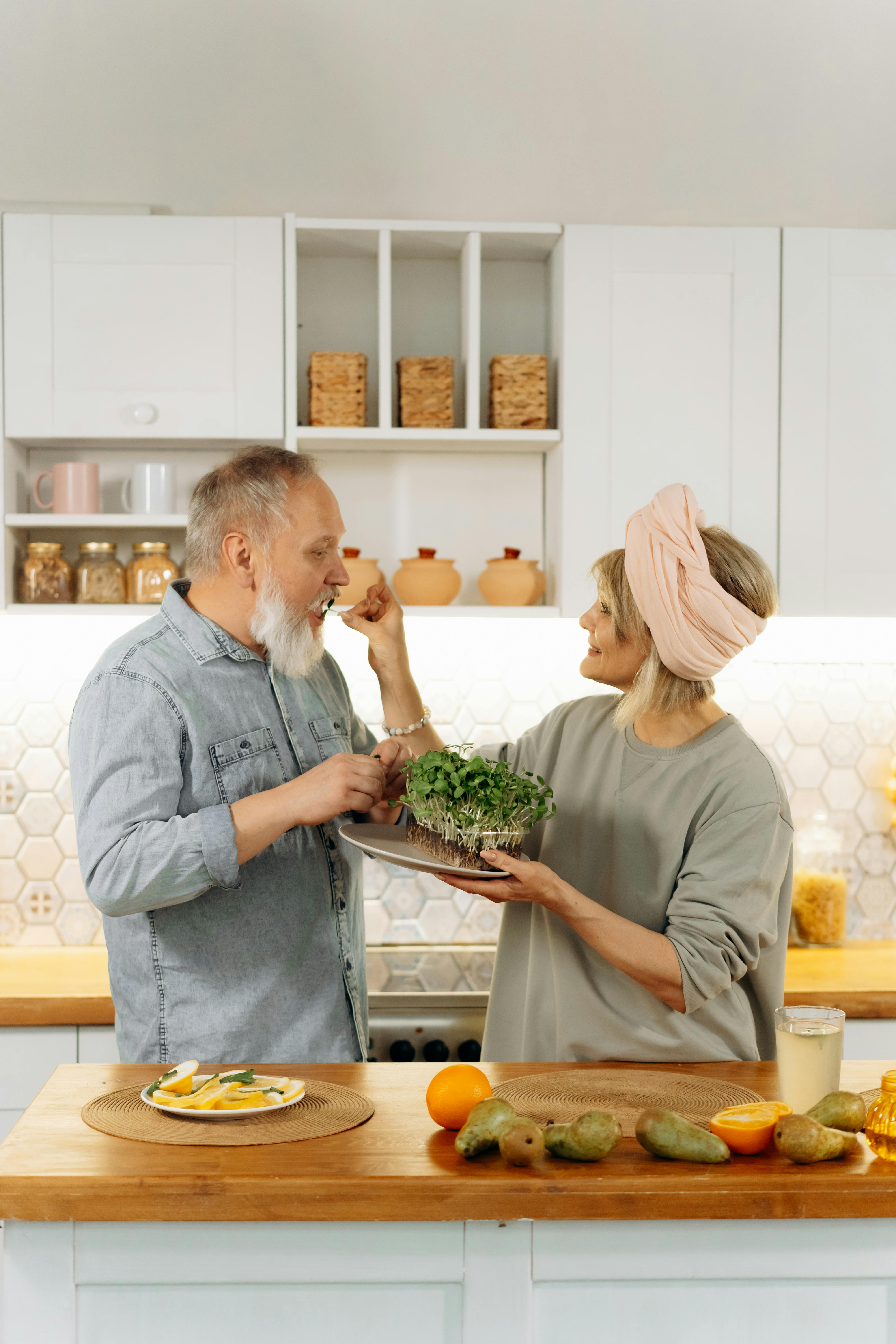 Senior couple | Source: Pexels