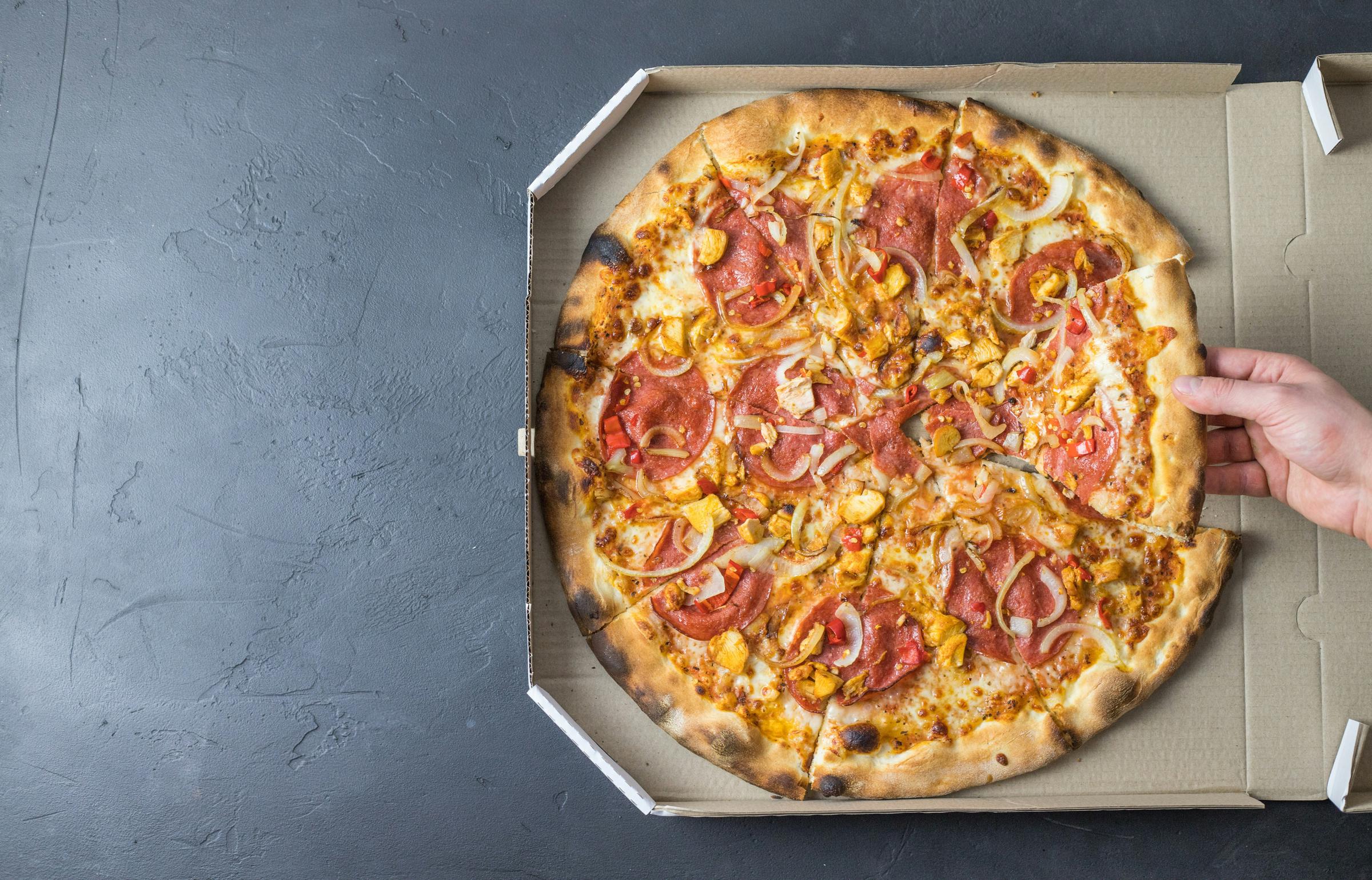 A box of pizza | Source: Unsplash