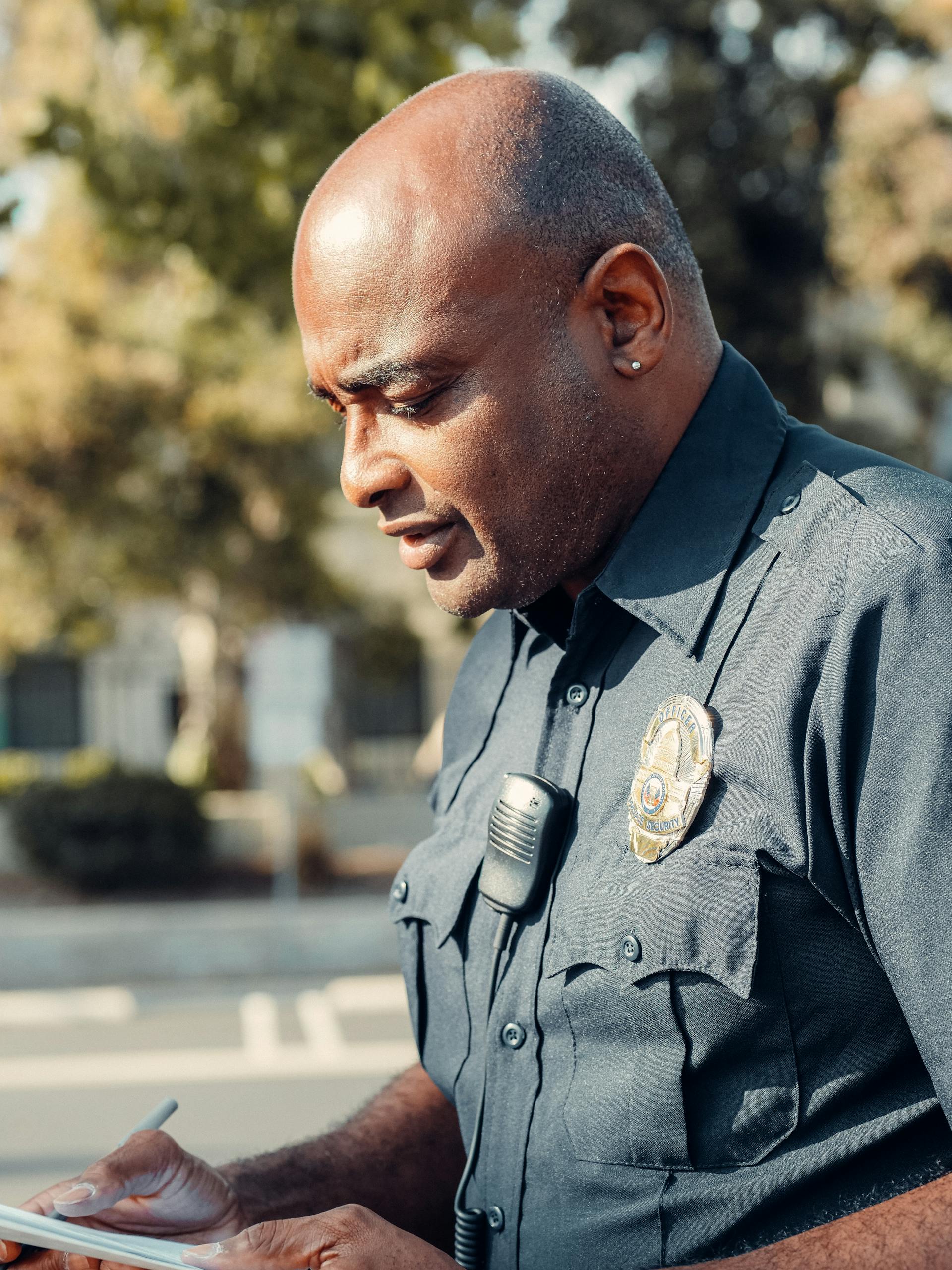 A police officer | Source: Pexels