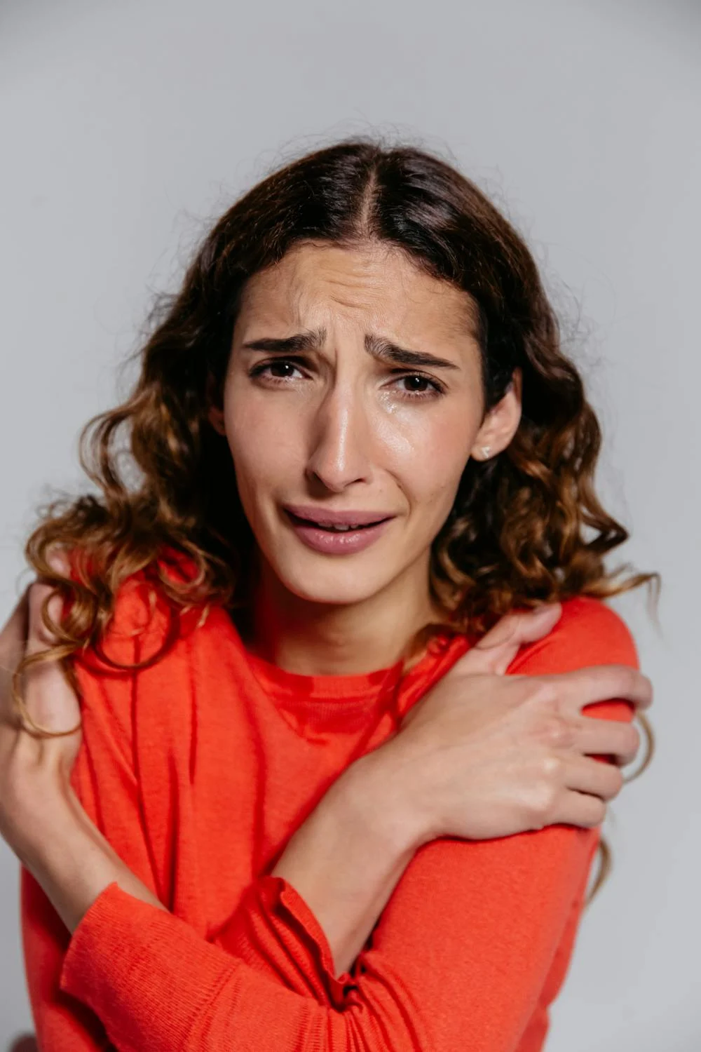 A nervous woman | Source: Pexels