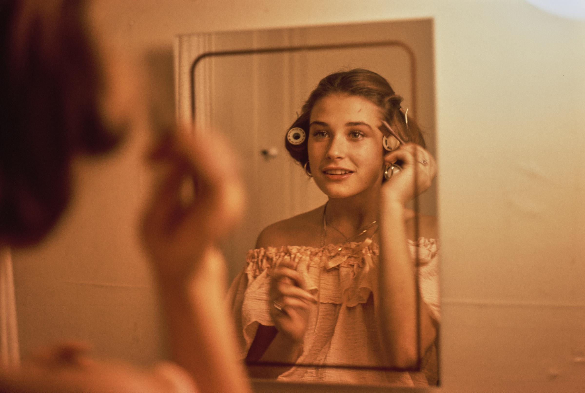 Demi Moore during a photo shoot explaining the typical life of a Los Angeles teenager in Los Angeles, California, circa 1977. | Source: Getty Images