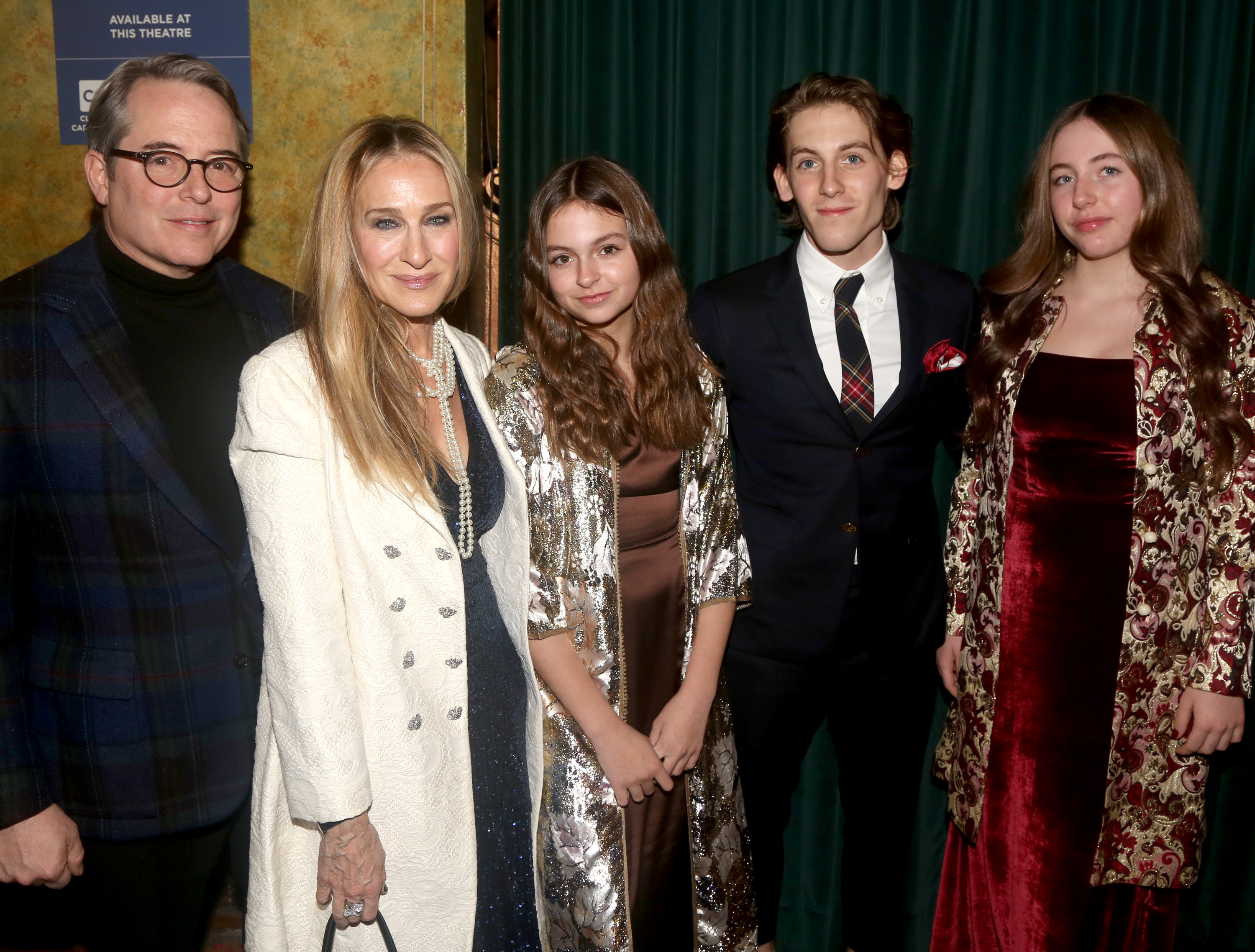 Matthew Broderick, Sarah Jessica Parker, Tabitha, James, and Marion Broderick pose at the opening night of "Some Like It Hot!" on Broadway on December 11, 2022, in New York City. | Source: Getty Images