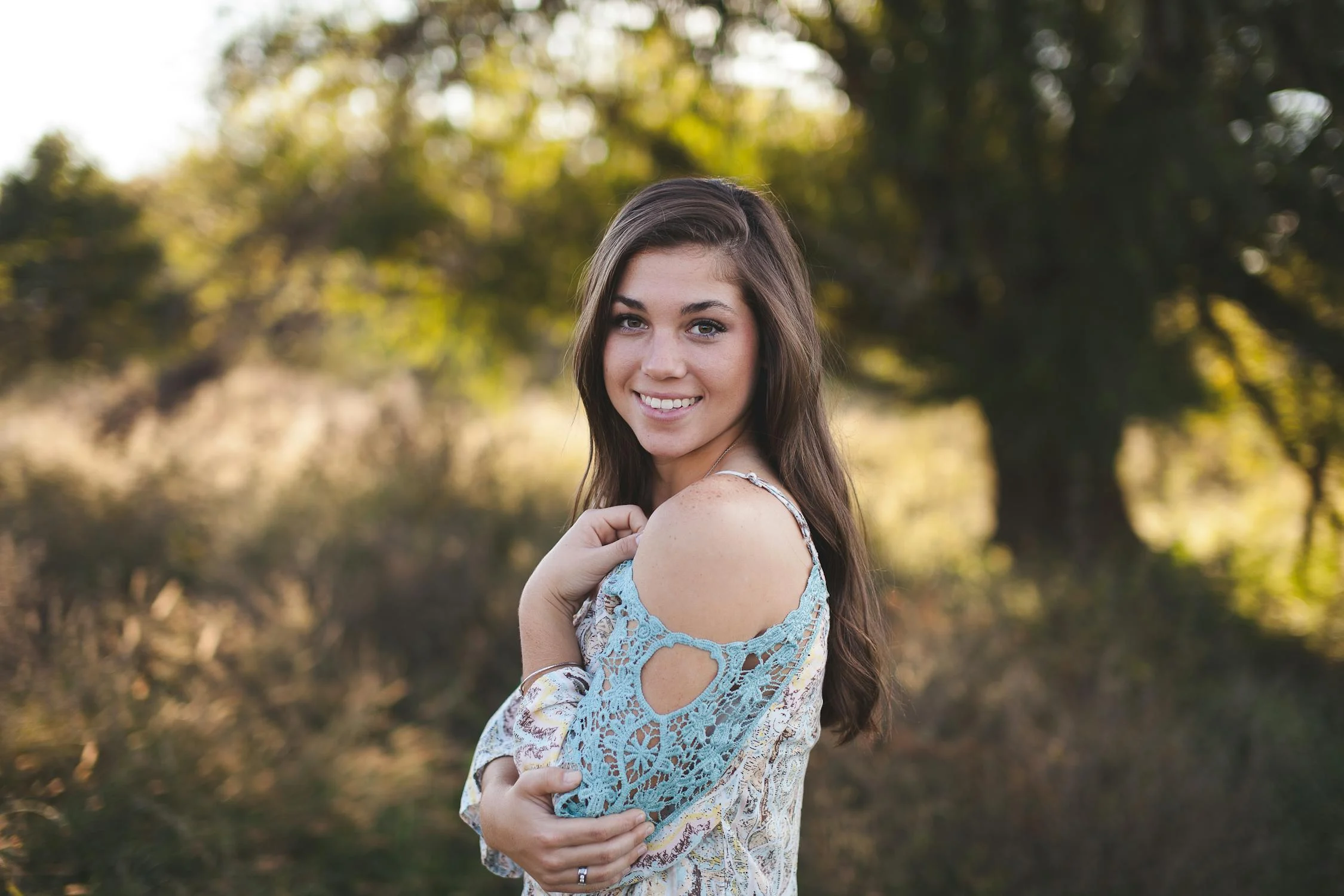 A smiling bridesmaid | Source: Pexels