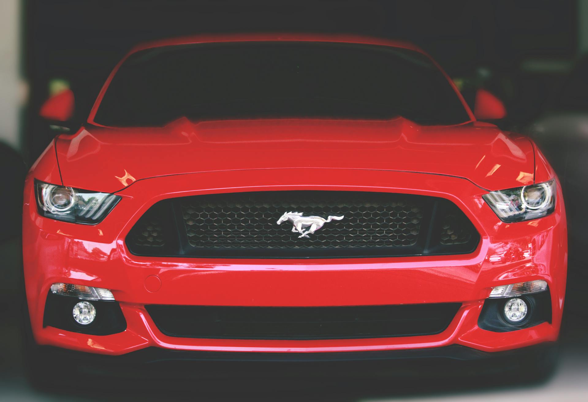 A red car | Source: Pexels