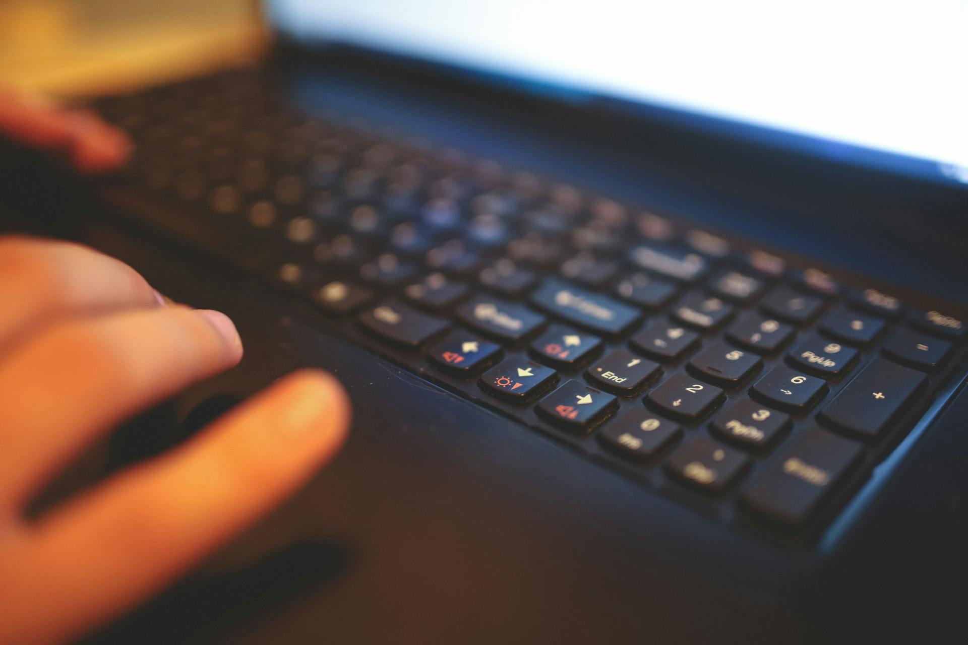 A close-up shot of a laptop keyboard | Source: Pexels
