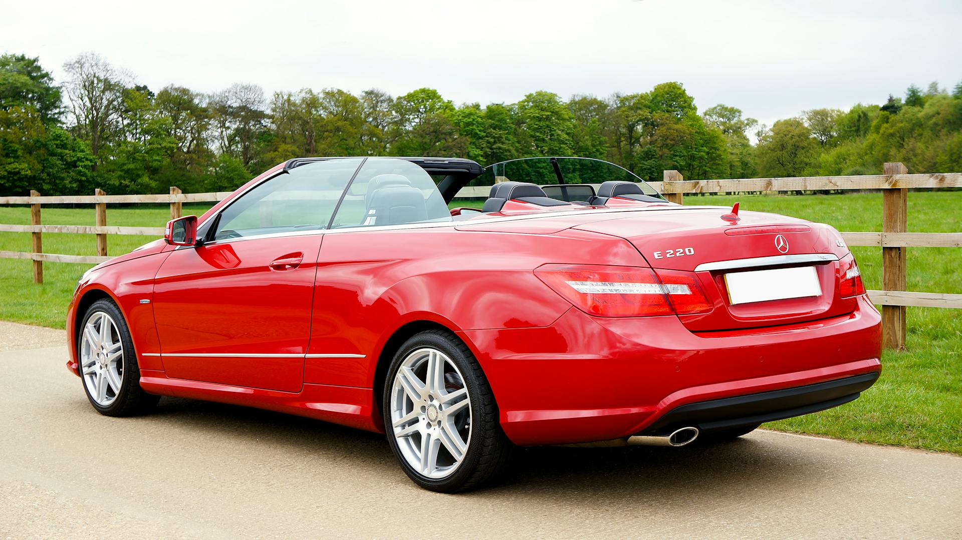 A red convertible | Source: Pexels