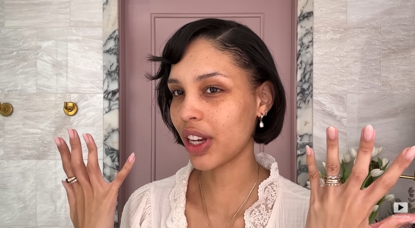 Nara Smith doing her skincare routine from a video dated December 12, 2024. | Source: YouTube/Vogue
