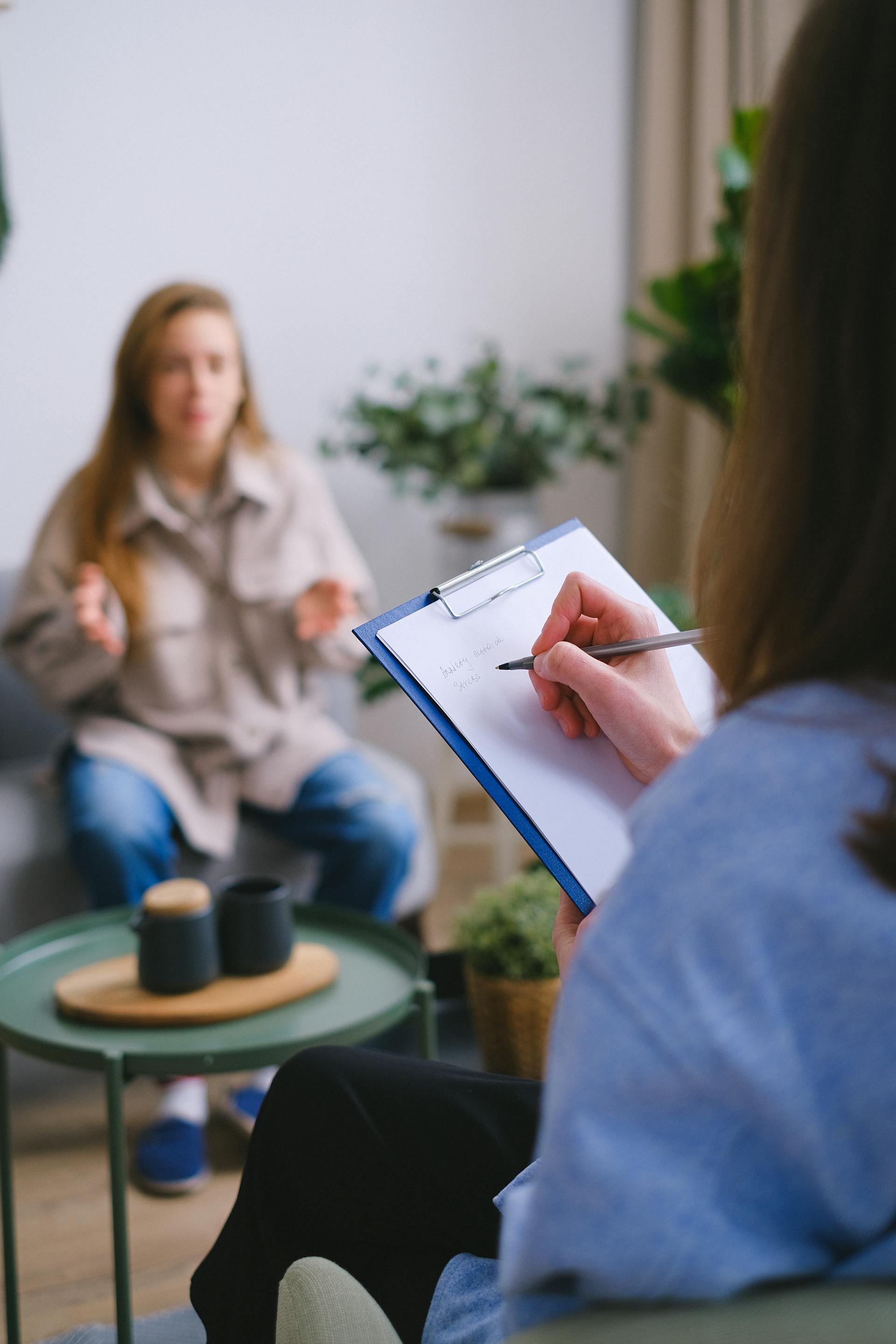 A woman during a therapy session | Source: Pexels