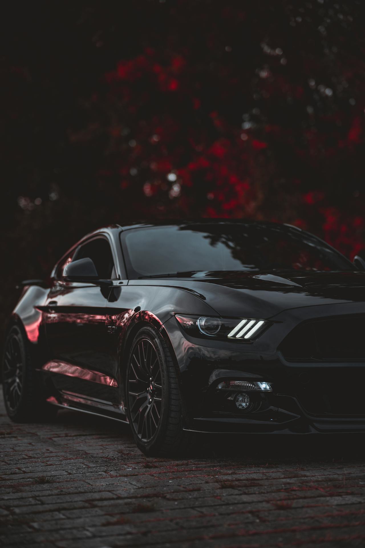 A black car | Source: Pexels