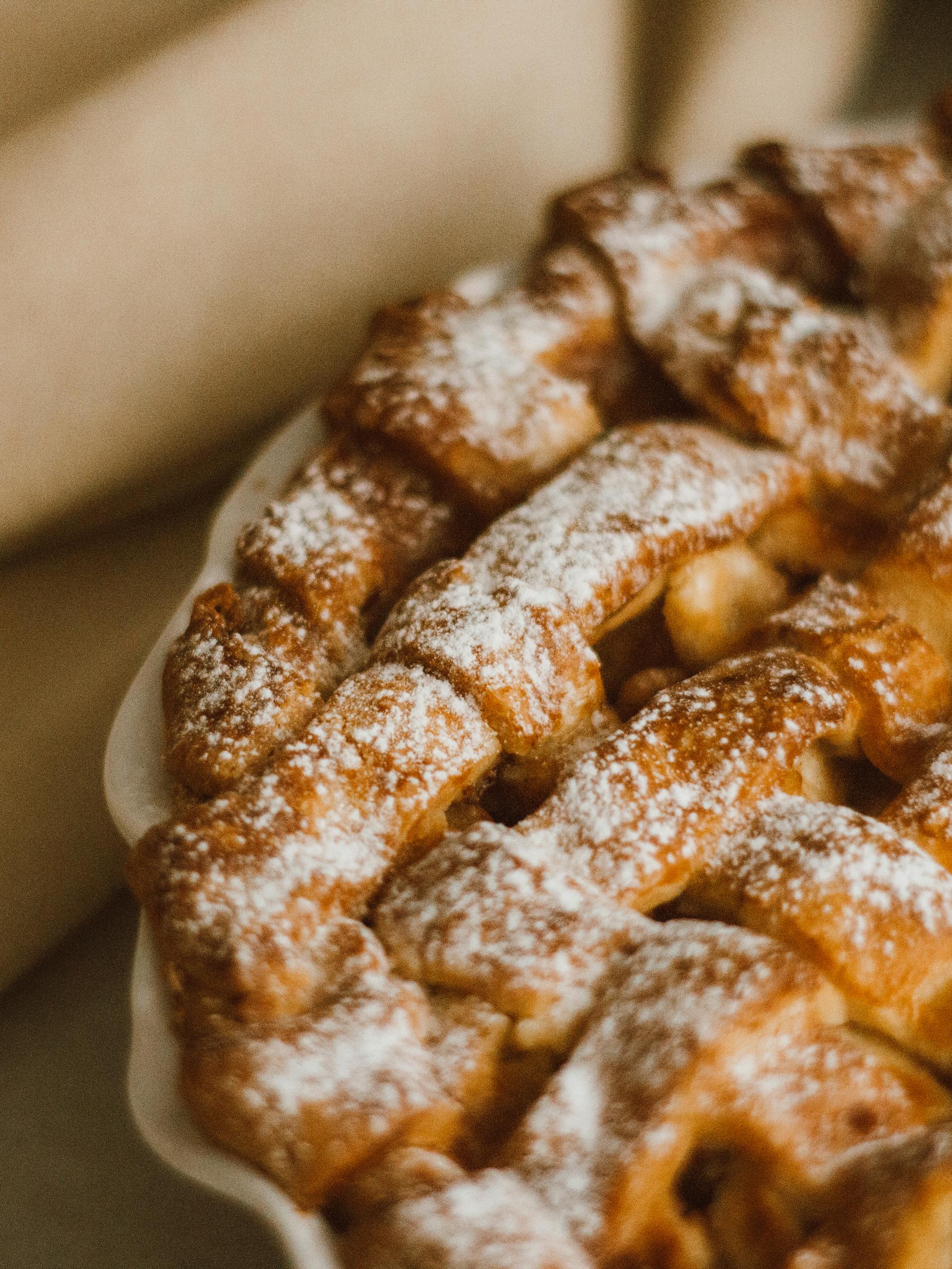 Close up of an apple pie | Source: Pexels