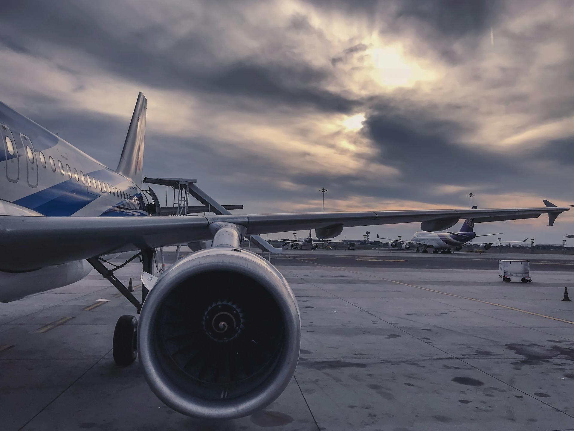 An airplane | Source: Pexels