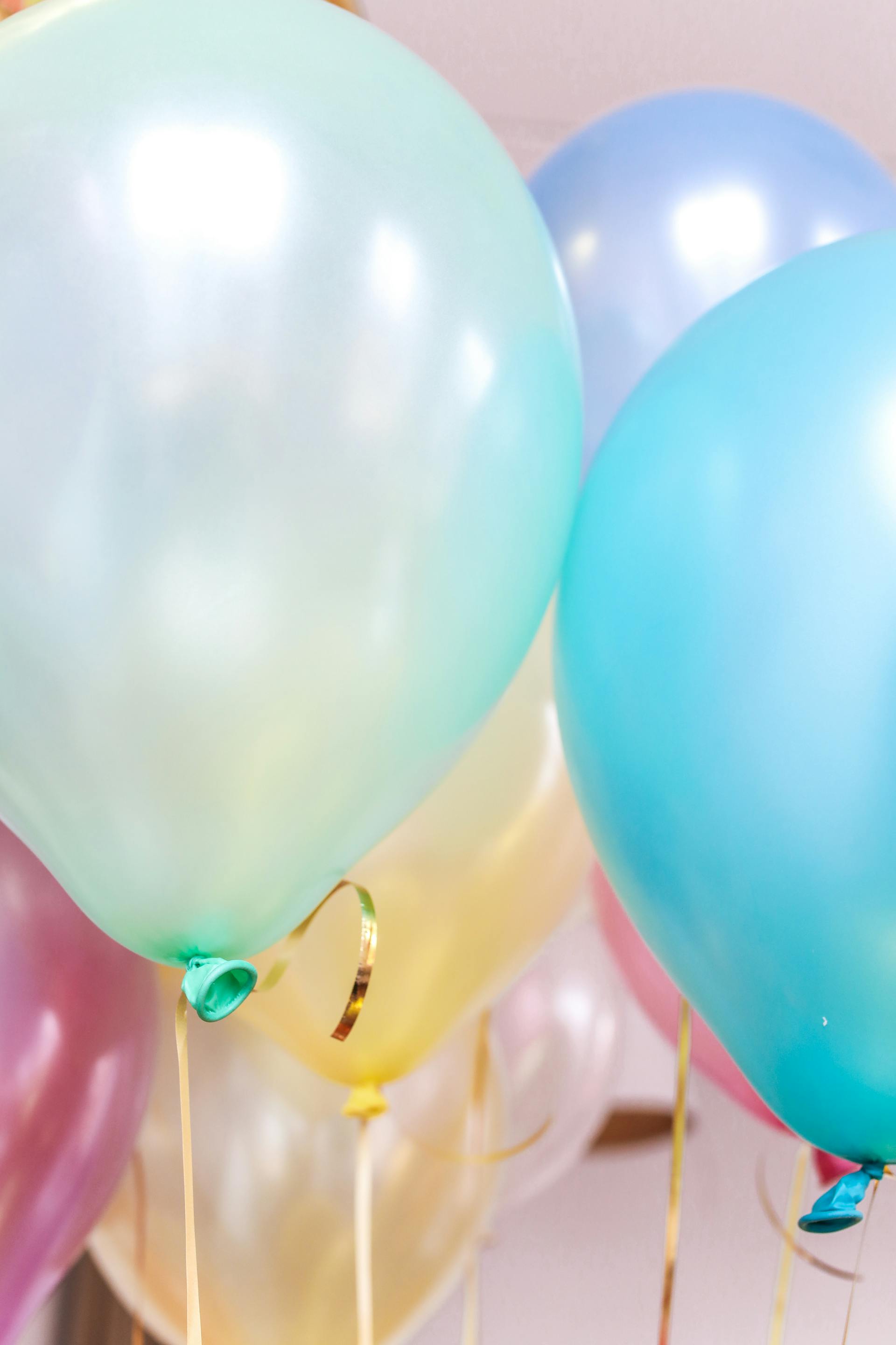 A close-up shot of balloons | Source: Pexels