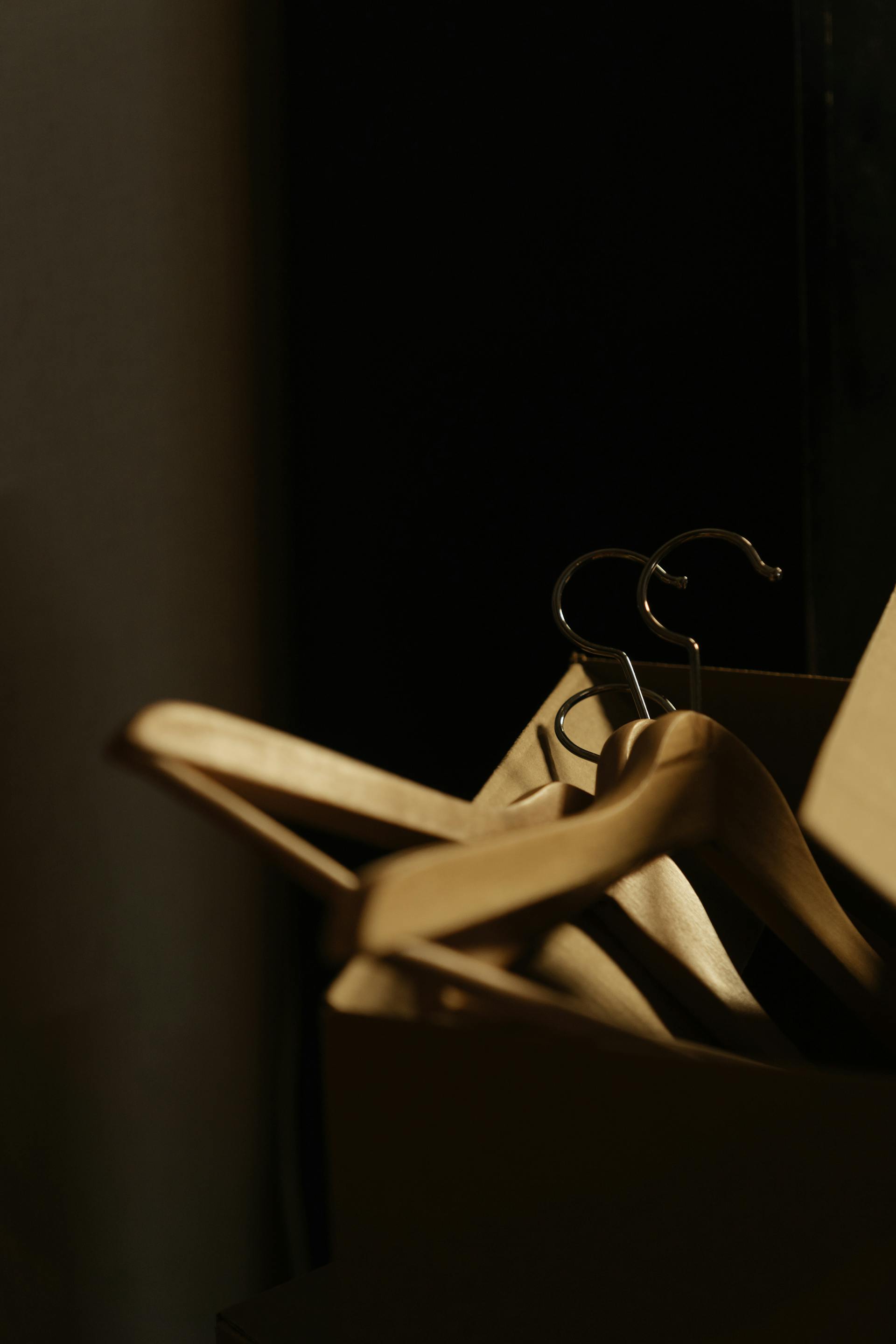 Hangers | Source: Pexels