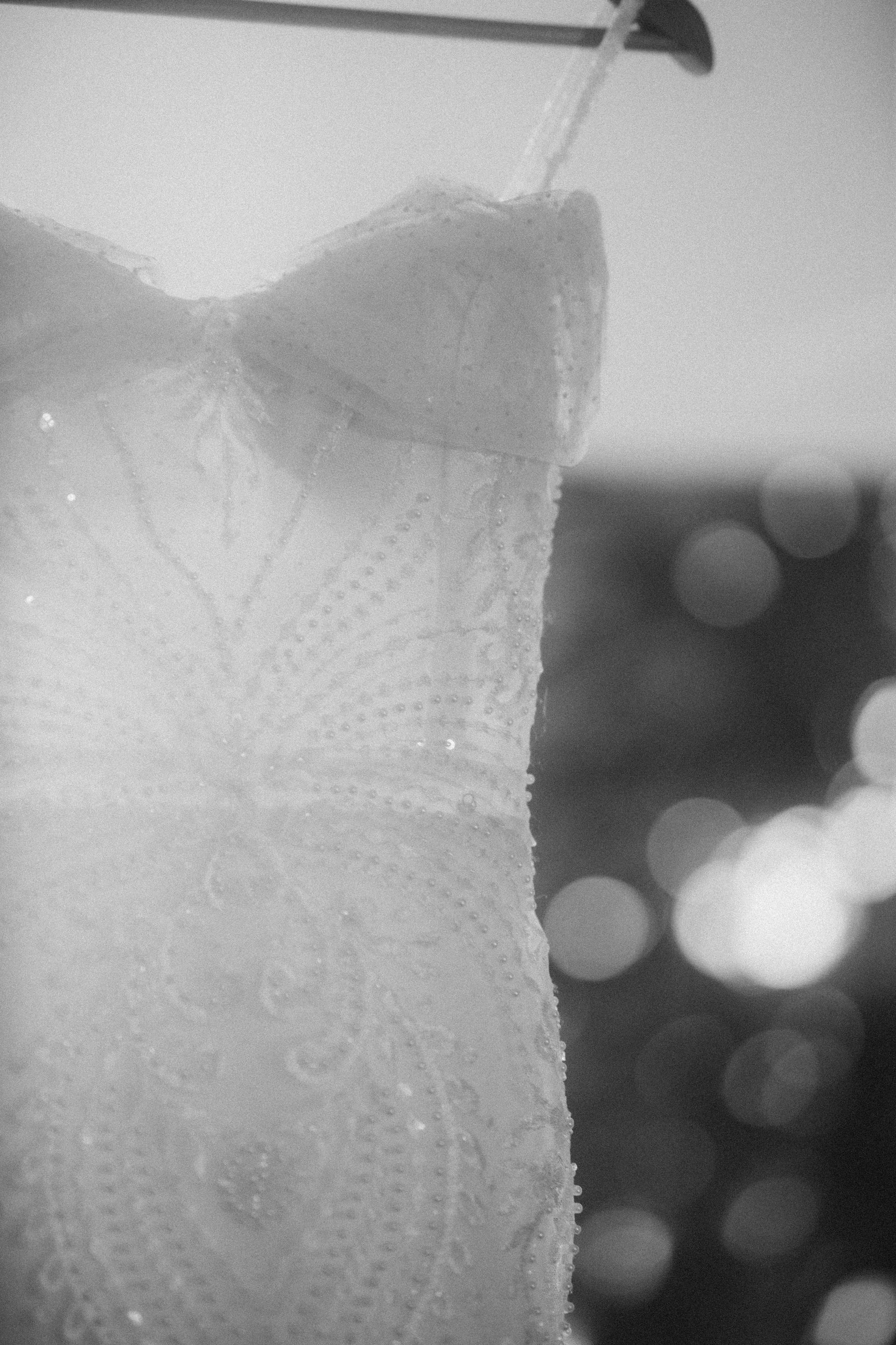 A wedding gown | Source: Pexels