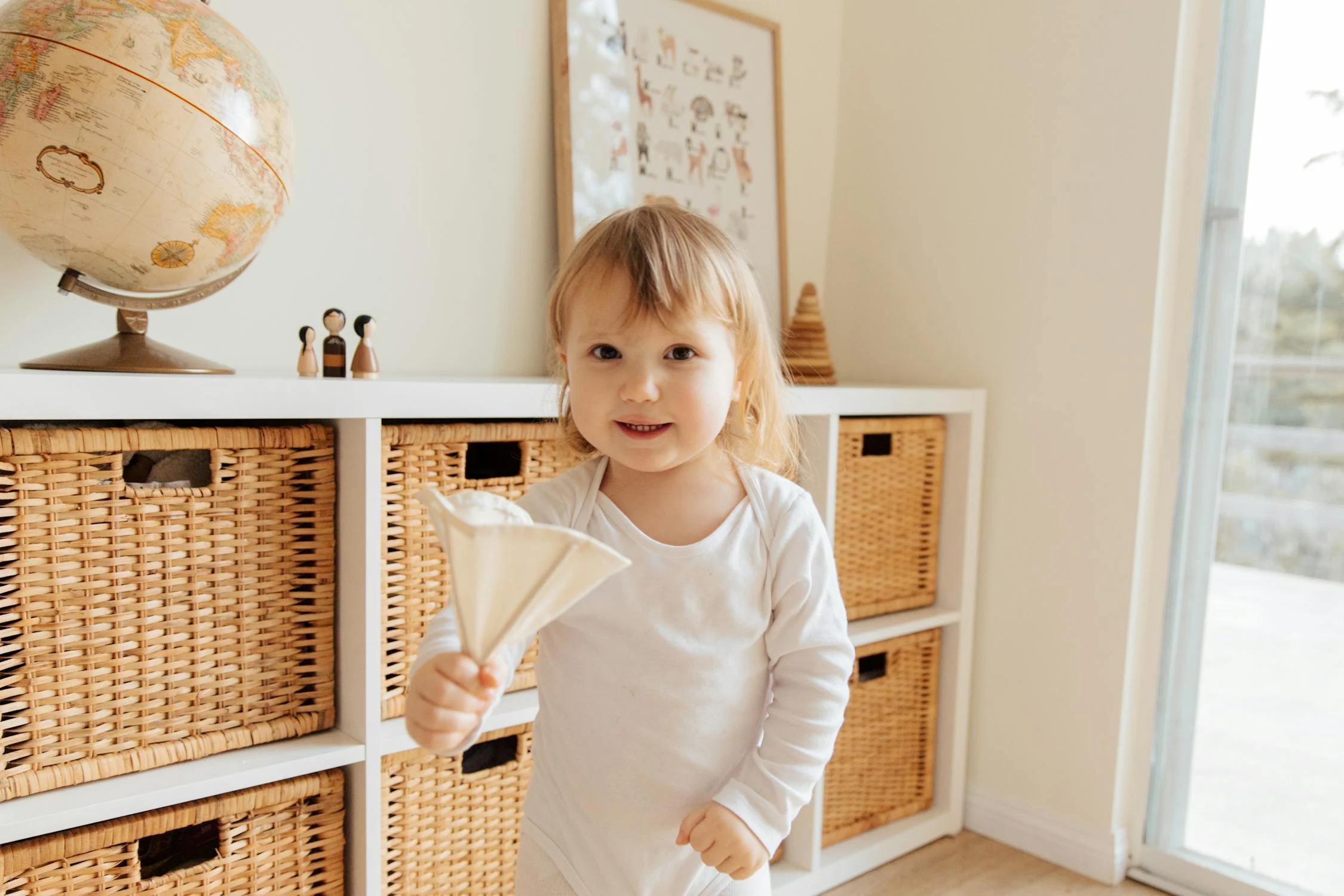 A smiling little girl | Source: Pexels