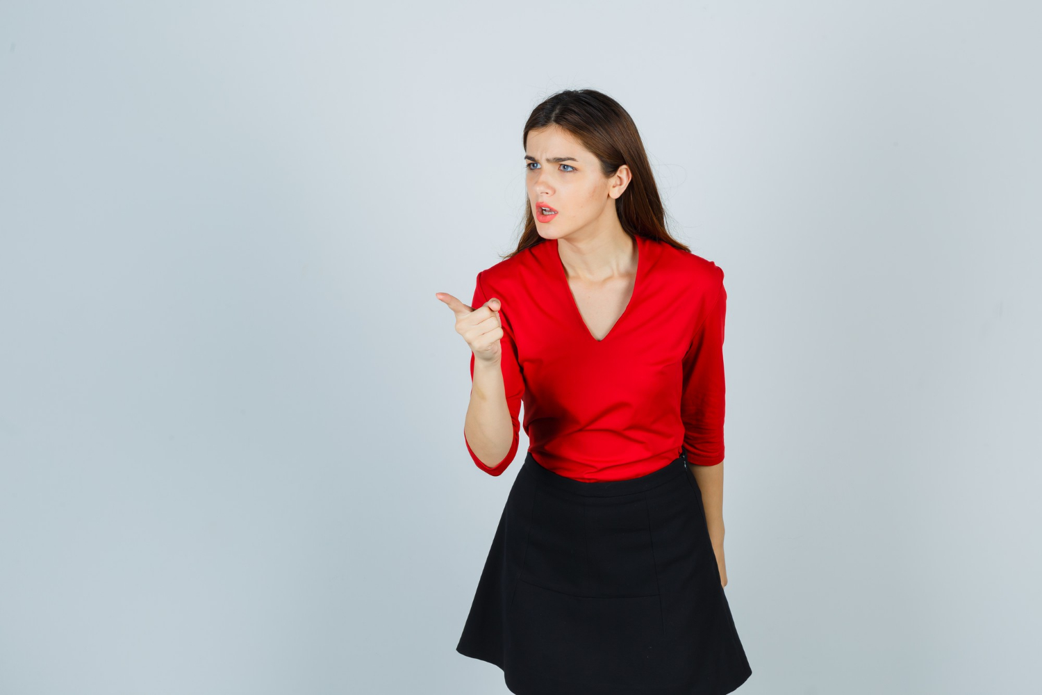 A woman arguing | Source: Freepik