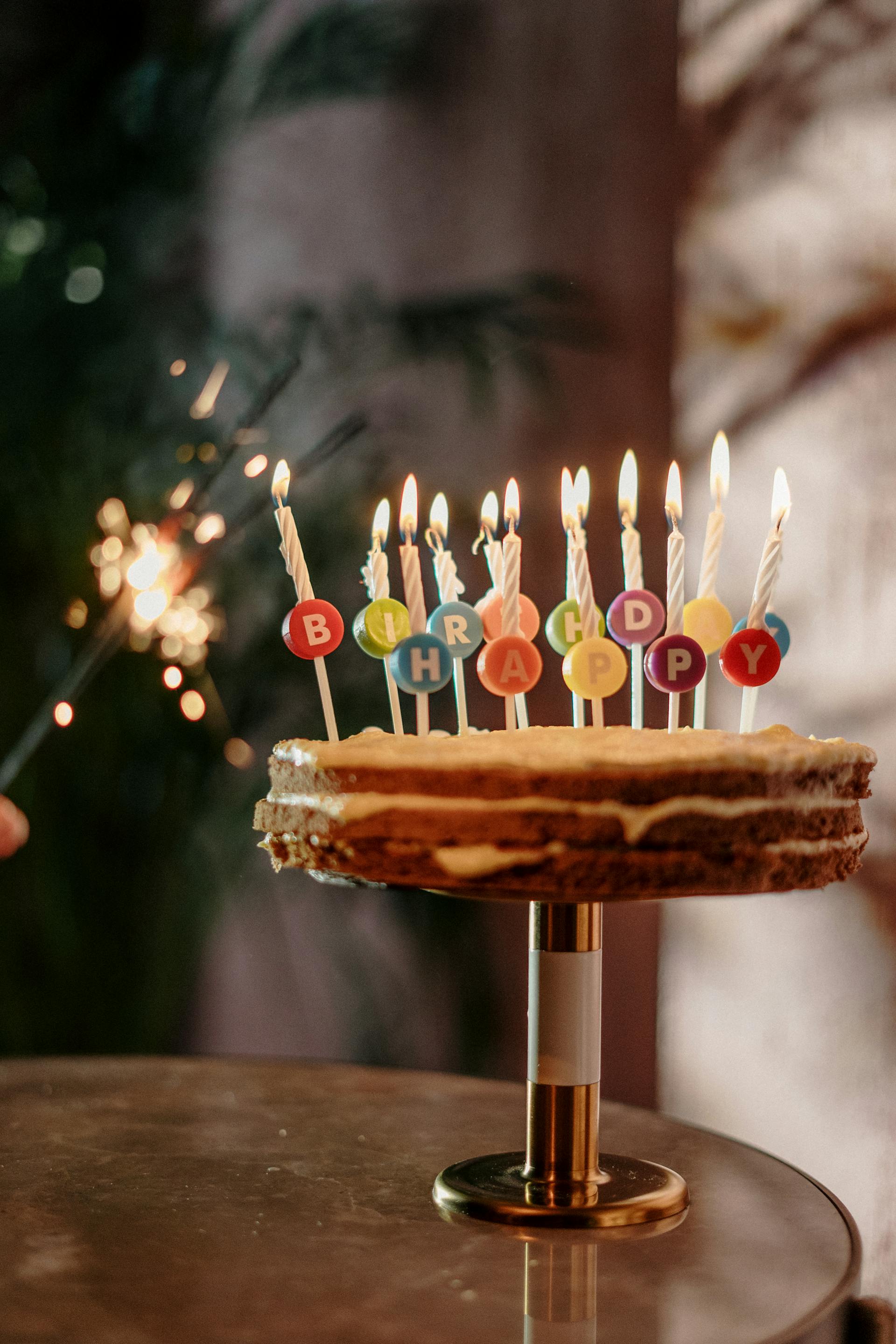 Candles on a cake | Source: Pexels