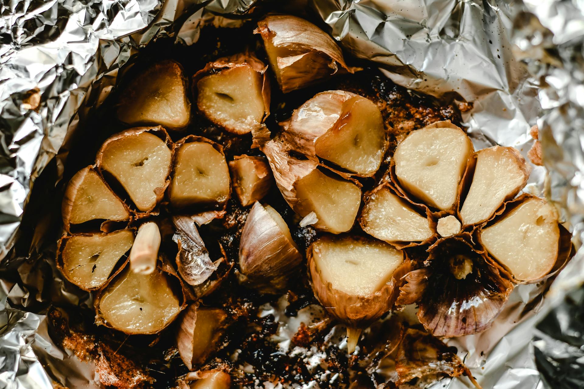 Roasted garlic | Source: Pexels