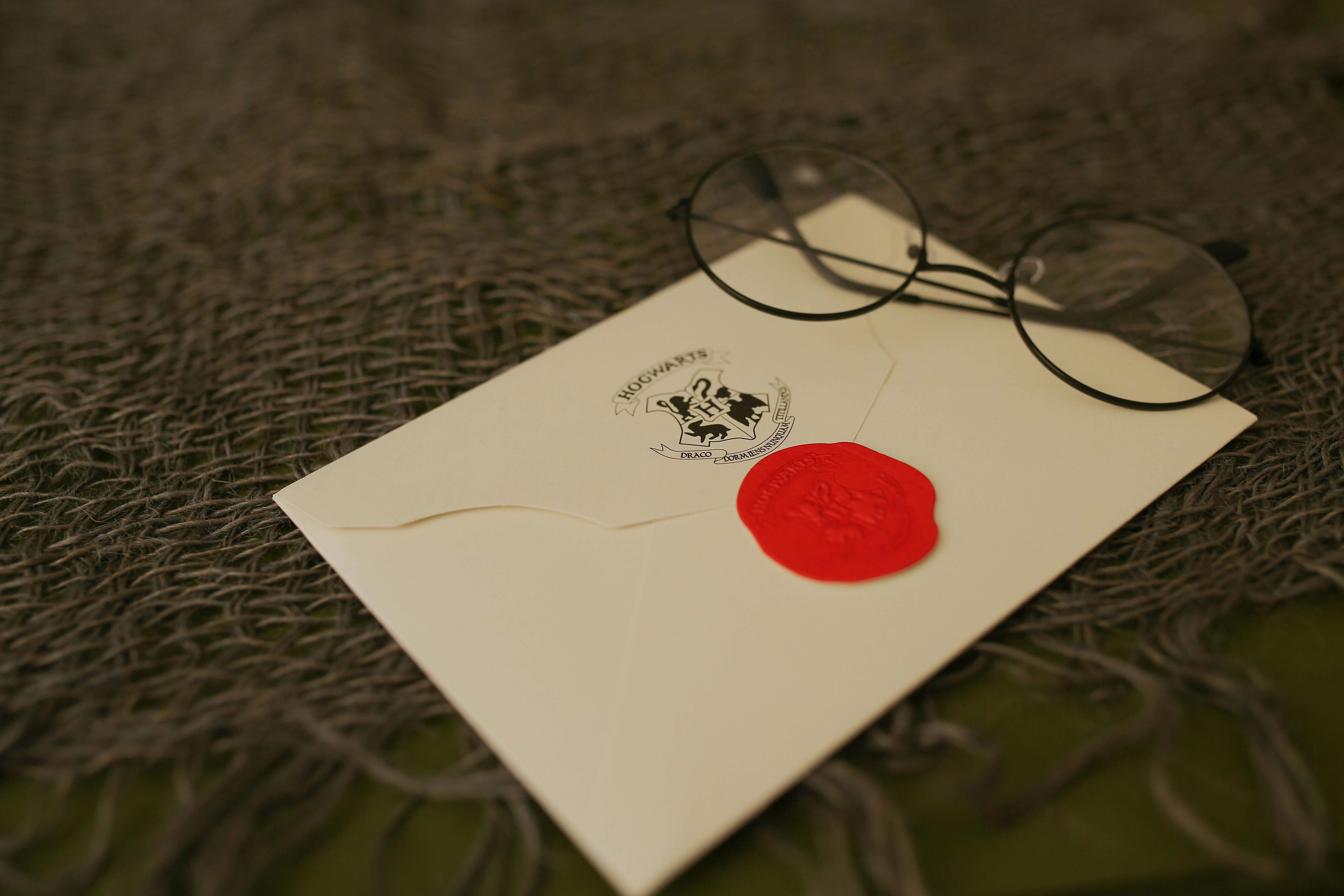 A sealed envelope | Source: Pexels