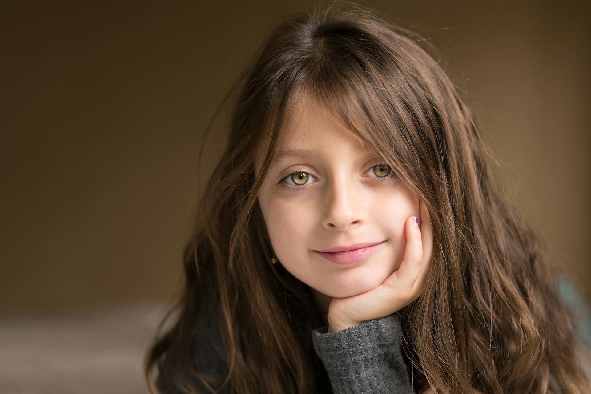 A girl smiling | Source: Pexels
