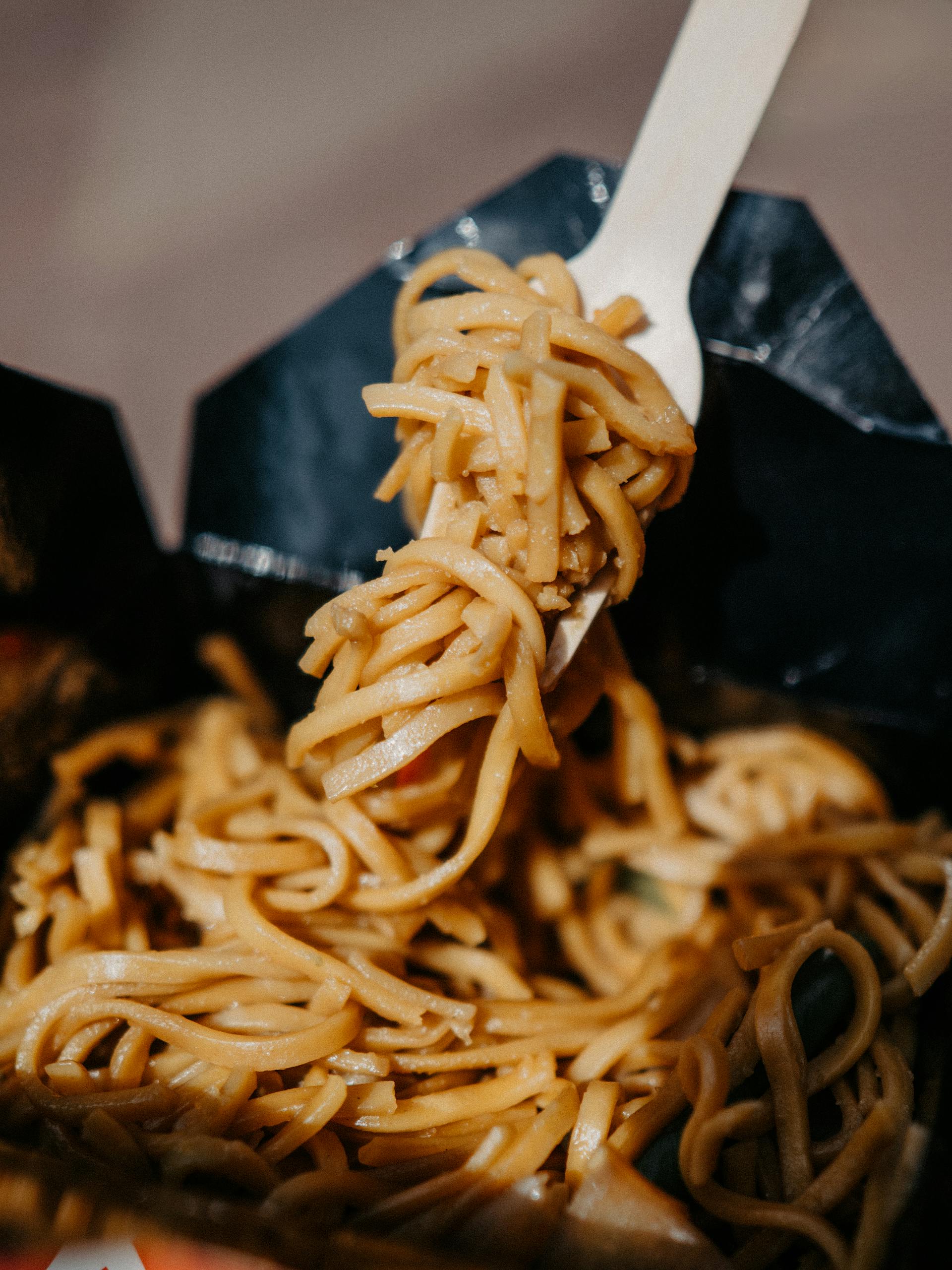 A close-up shot of noodles | Source: Pexels