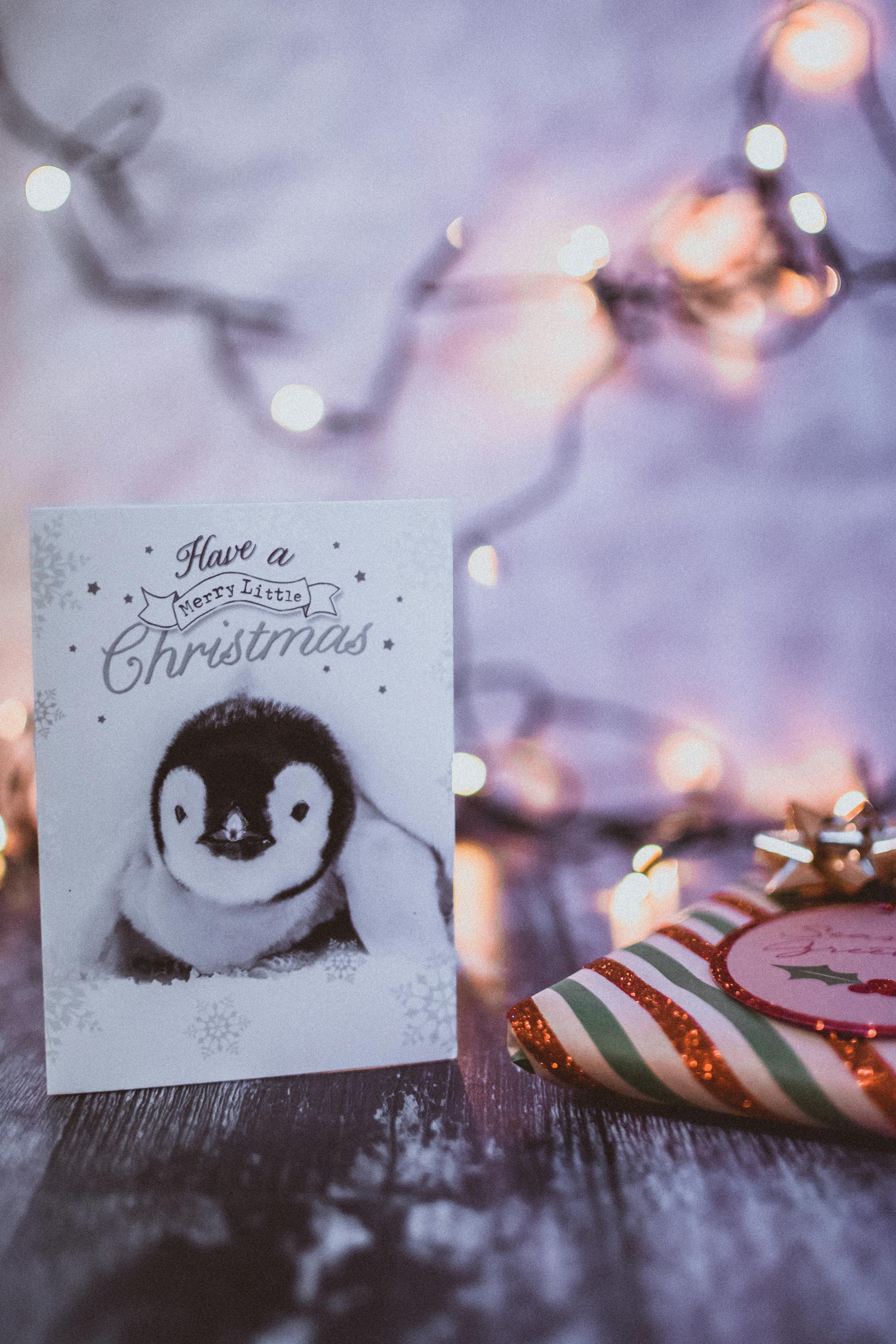 Christmas card | Source: Pexels