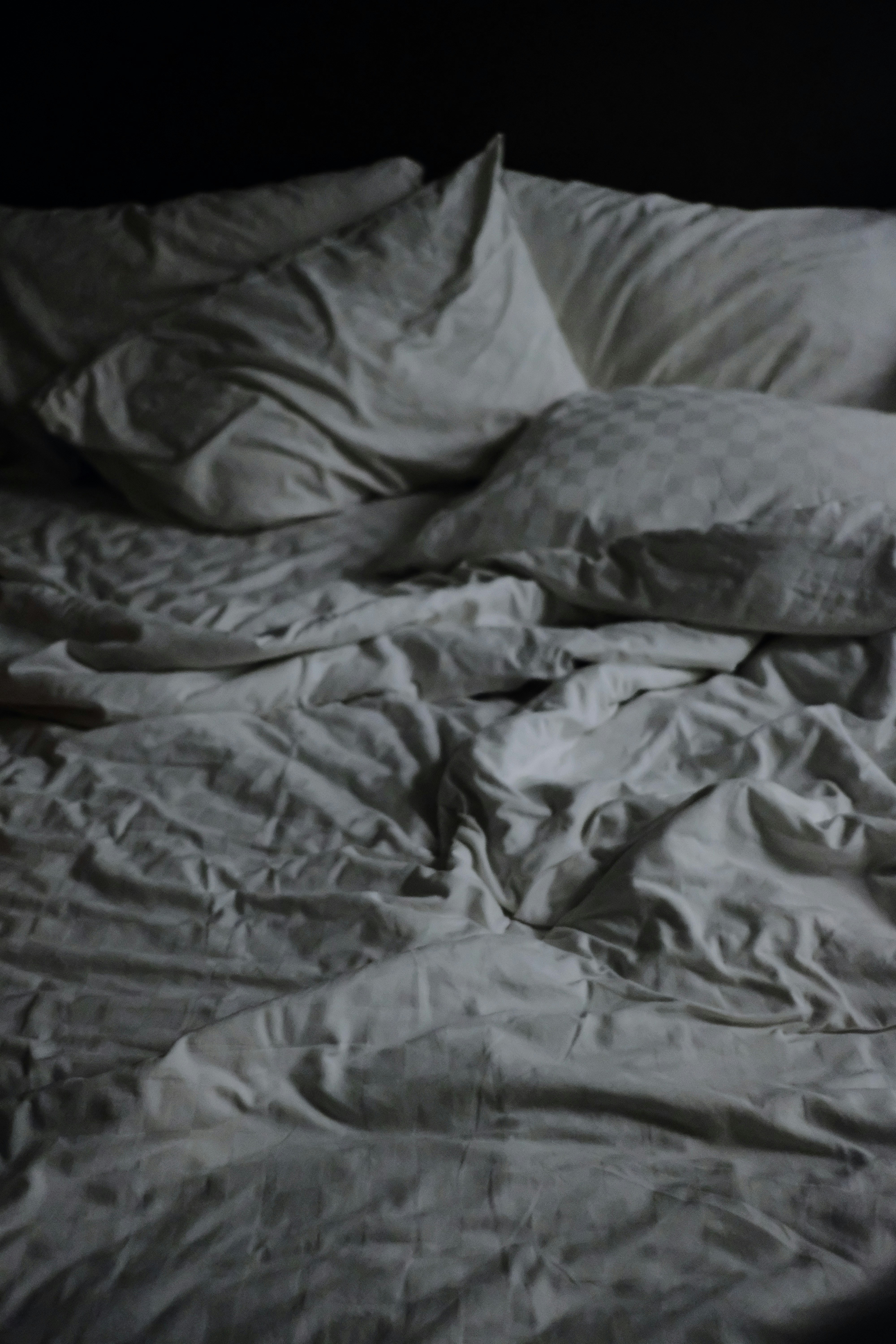 An unmade bed | Source: Unsplash