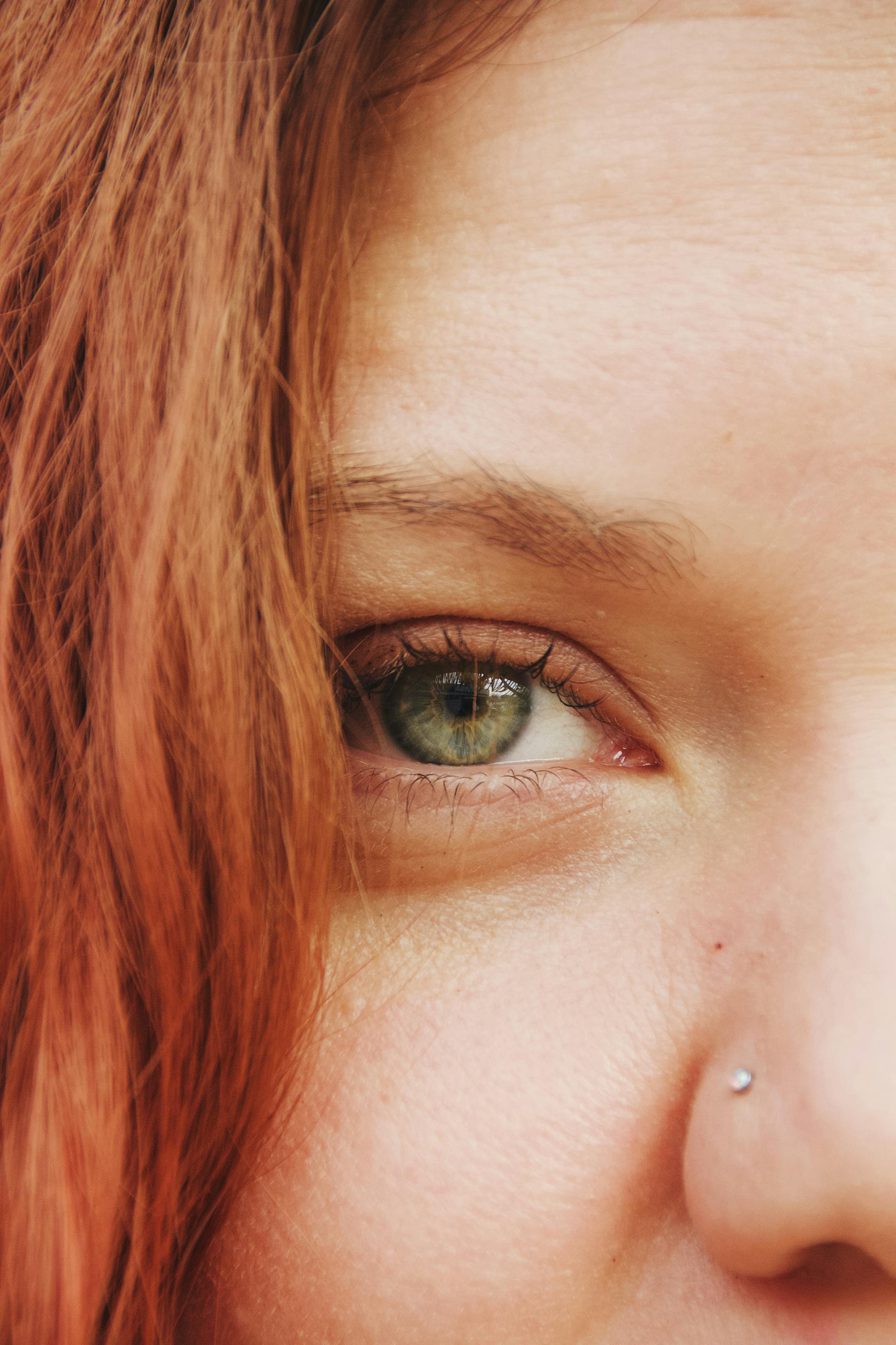 A close-up shot of a woman's face | Source: Pexels