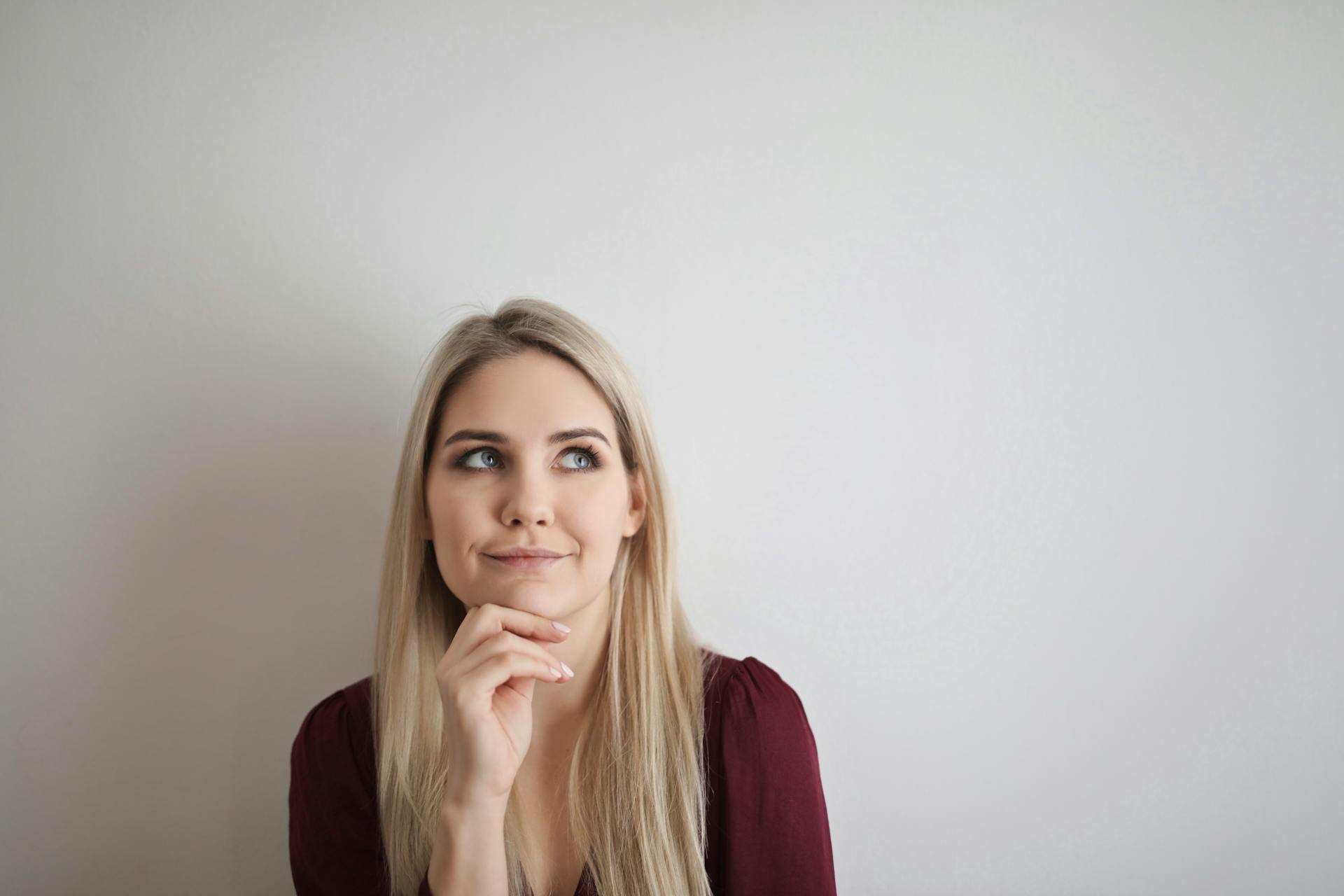 A smiling woman | Source: Pexels