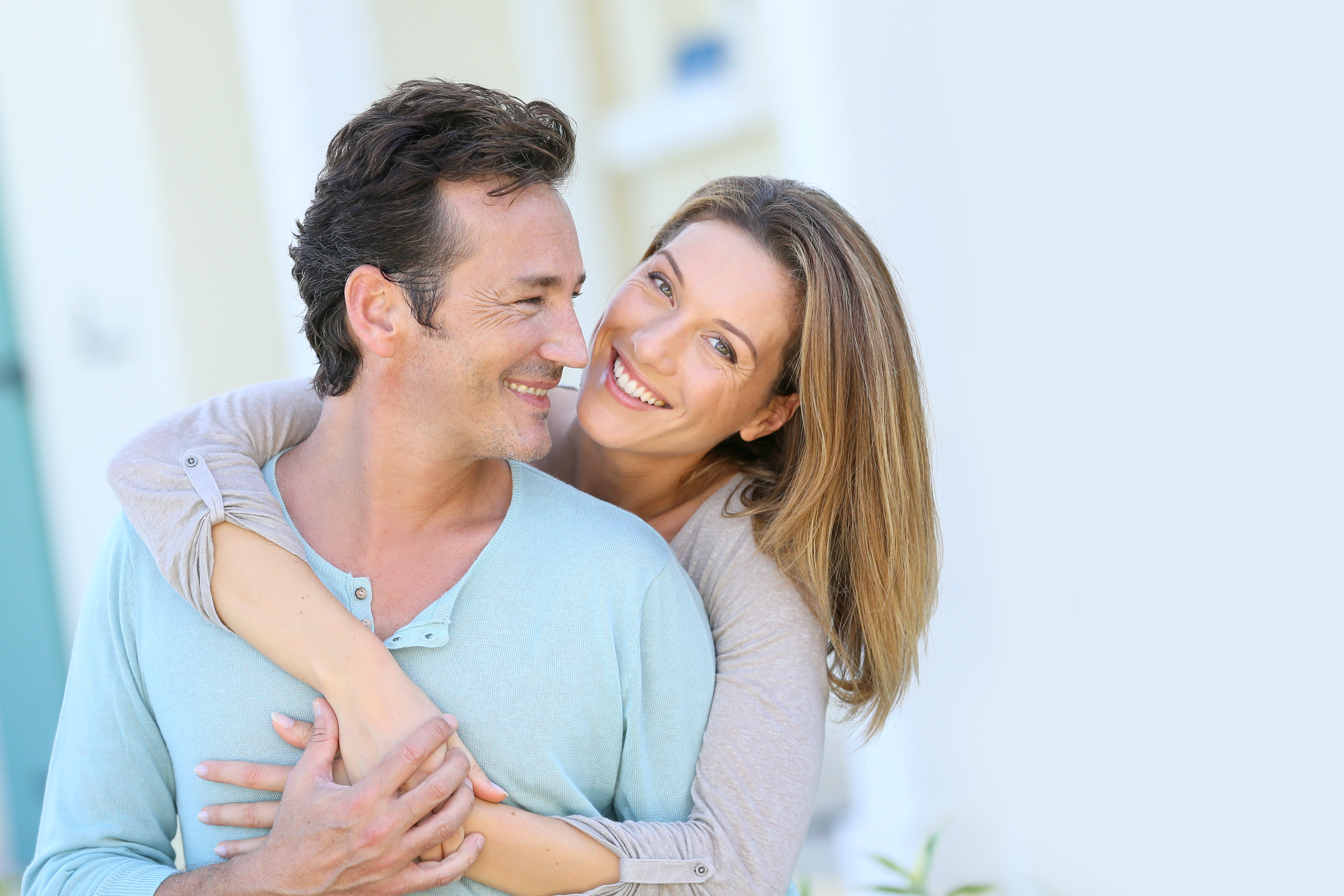 A happy middle-aged couple | Source: Shutterstock