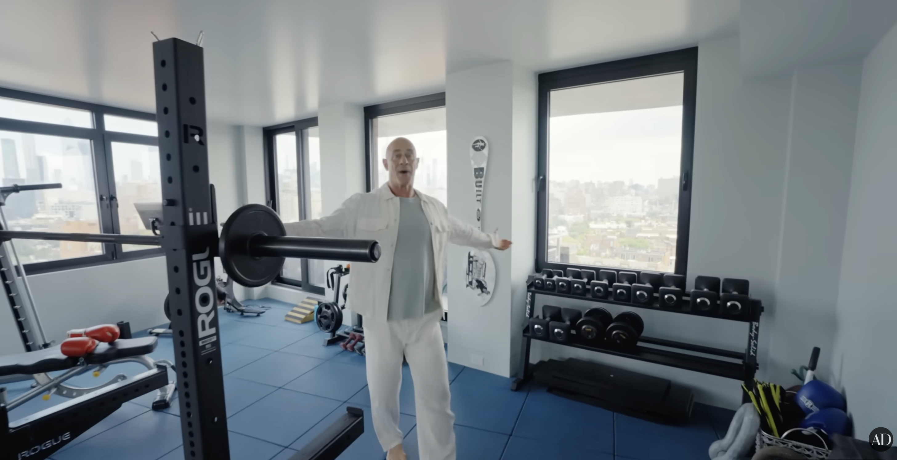 Christopher Meloni's home gym | Source: YouTube/Architectural Digest