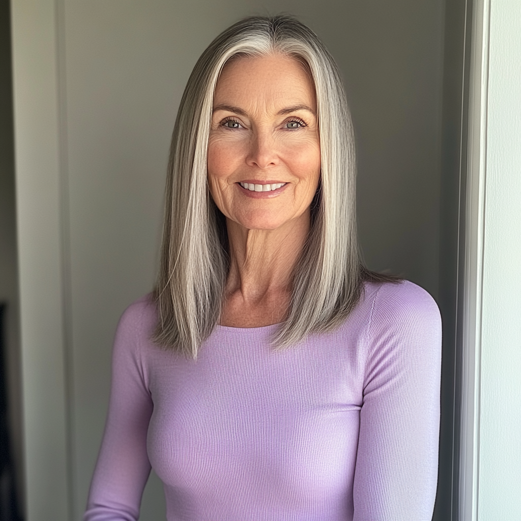 A smiling older woman | Source: Midjourney