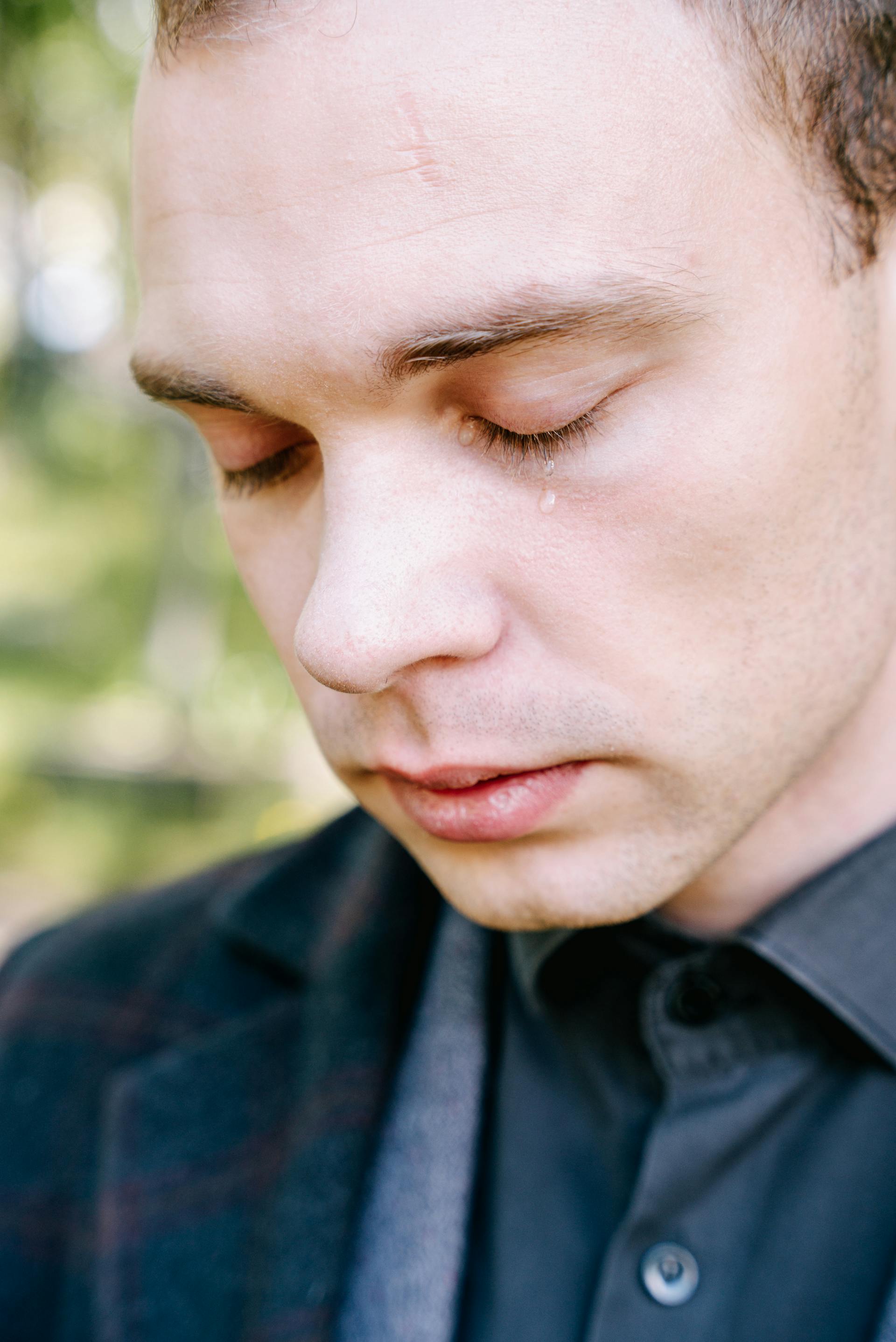 A heartbroken man | Source: Pexels