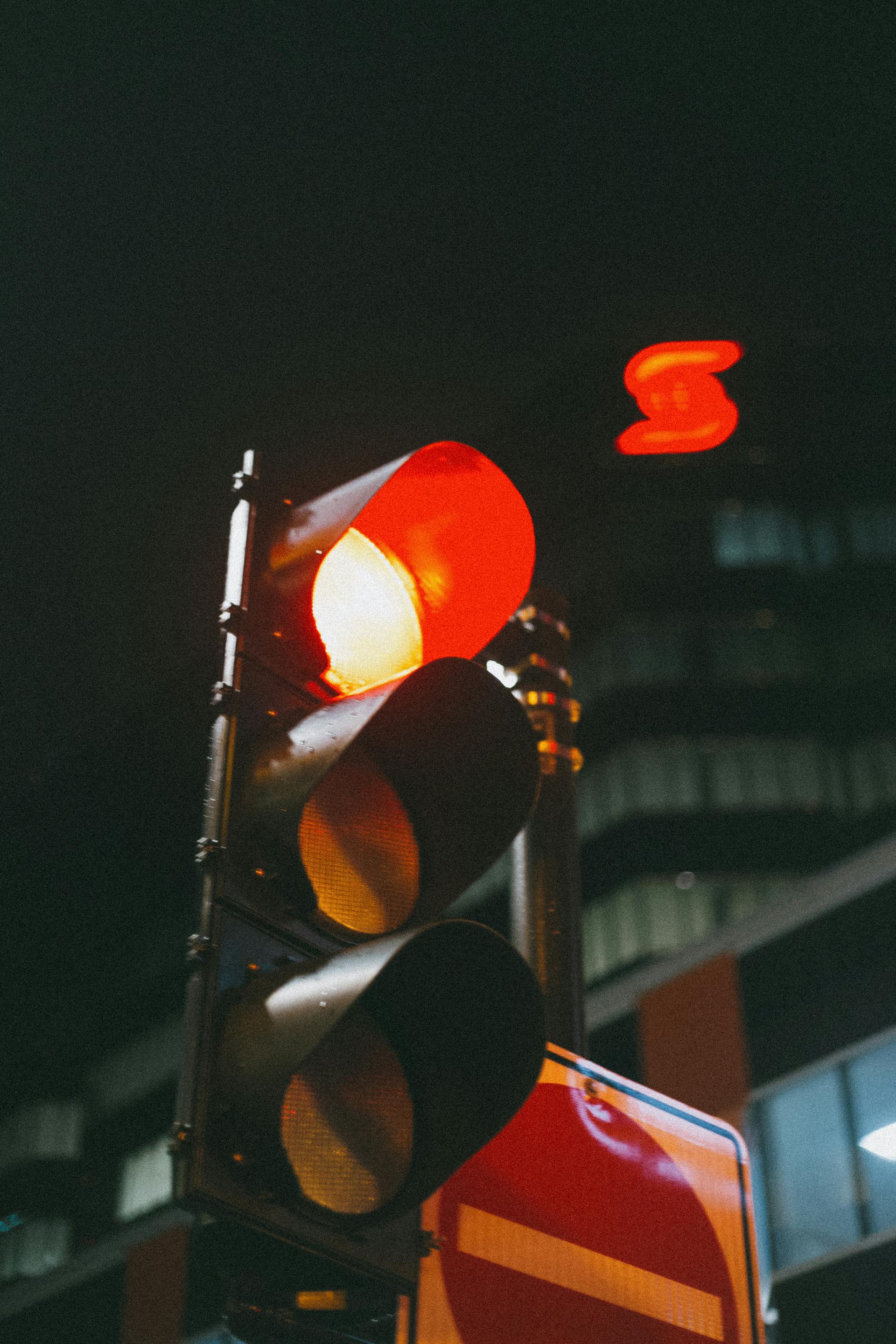 A red light | Source: Pexels